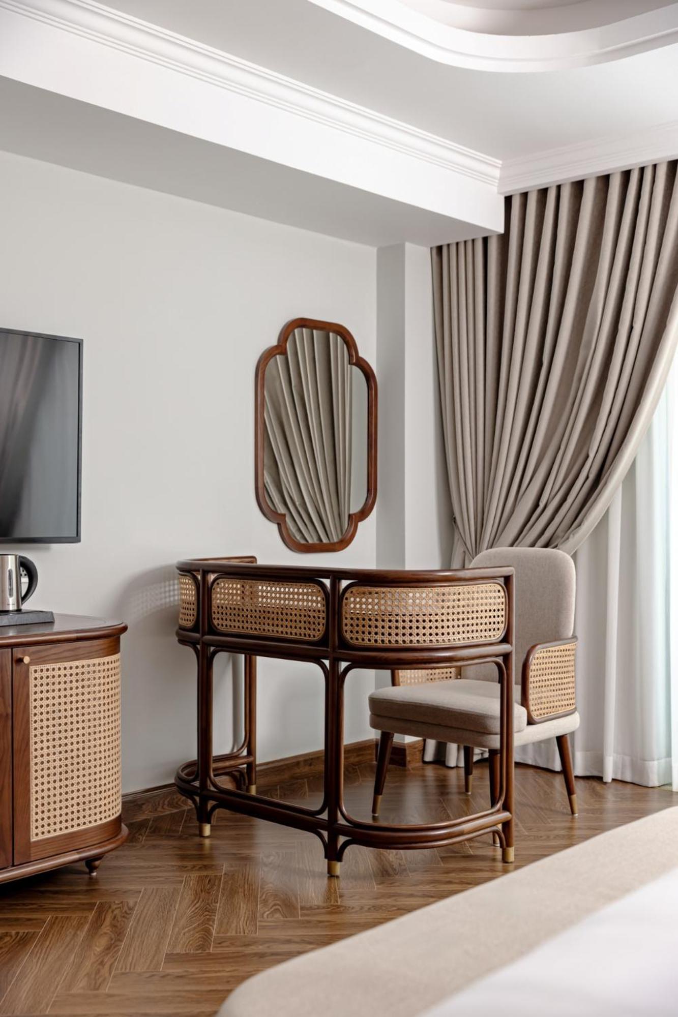 Executive Suite photo 3
