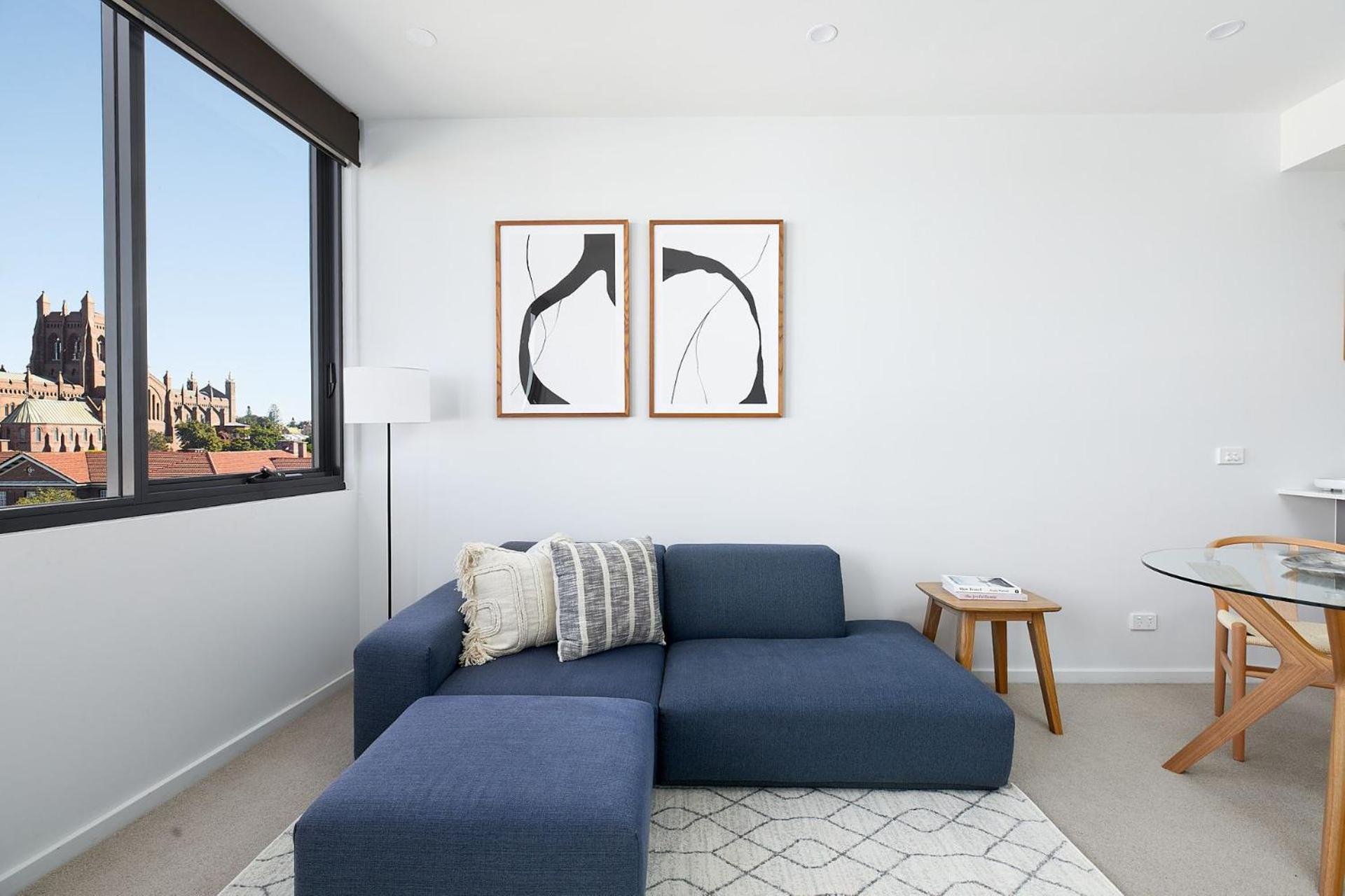 Apartment with Balcony photo 1
