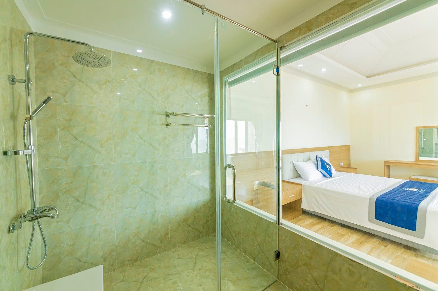 Double Room with Sea View photo 3