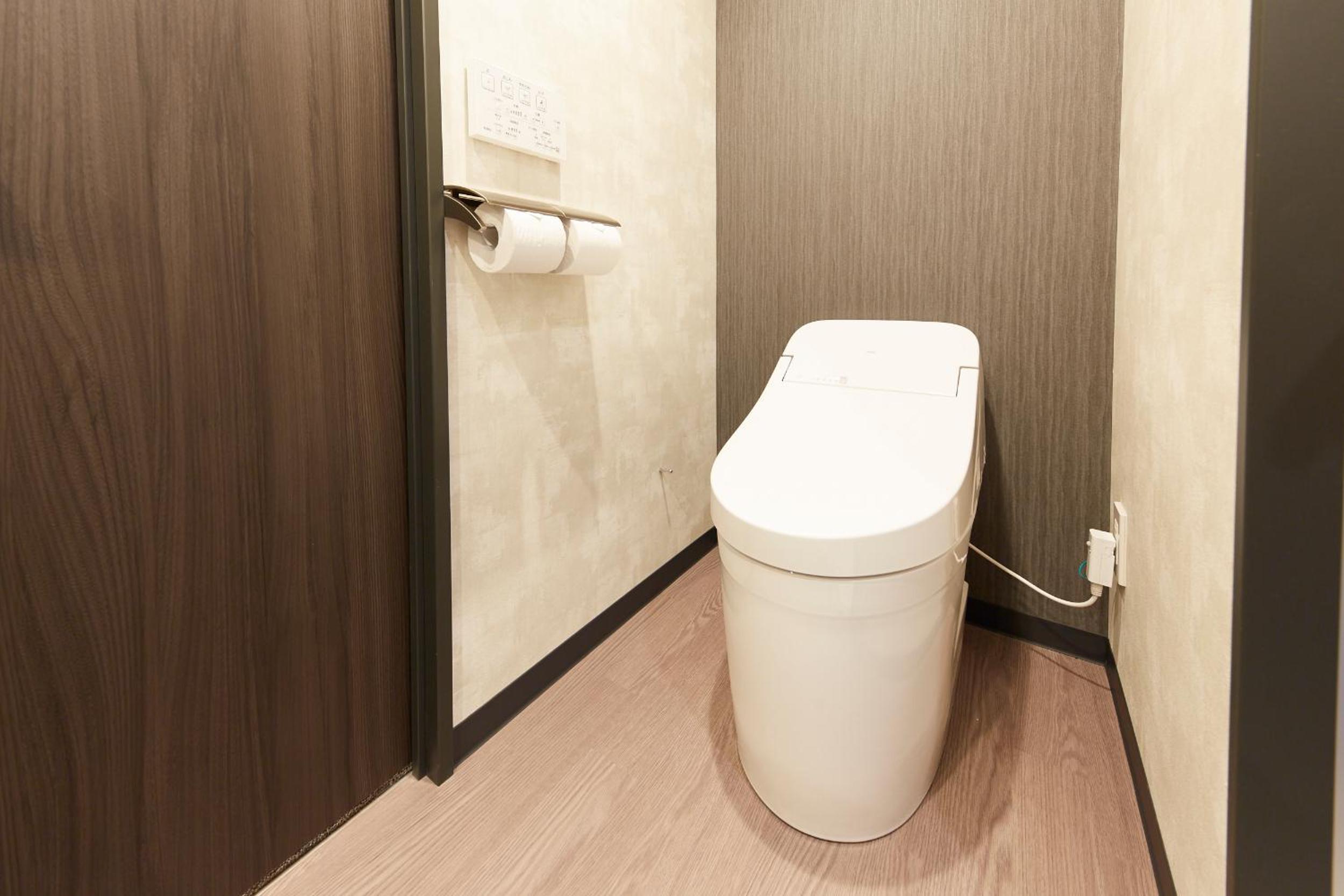 Standard Twin Room - Photo 8