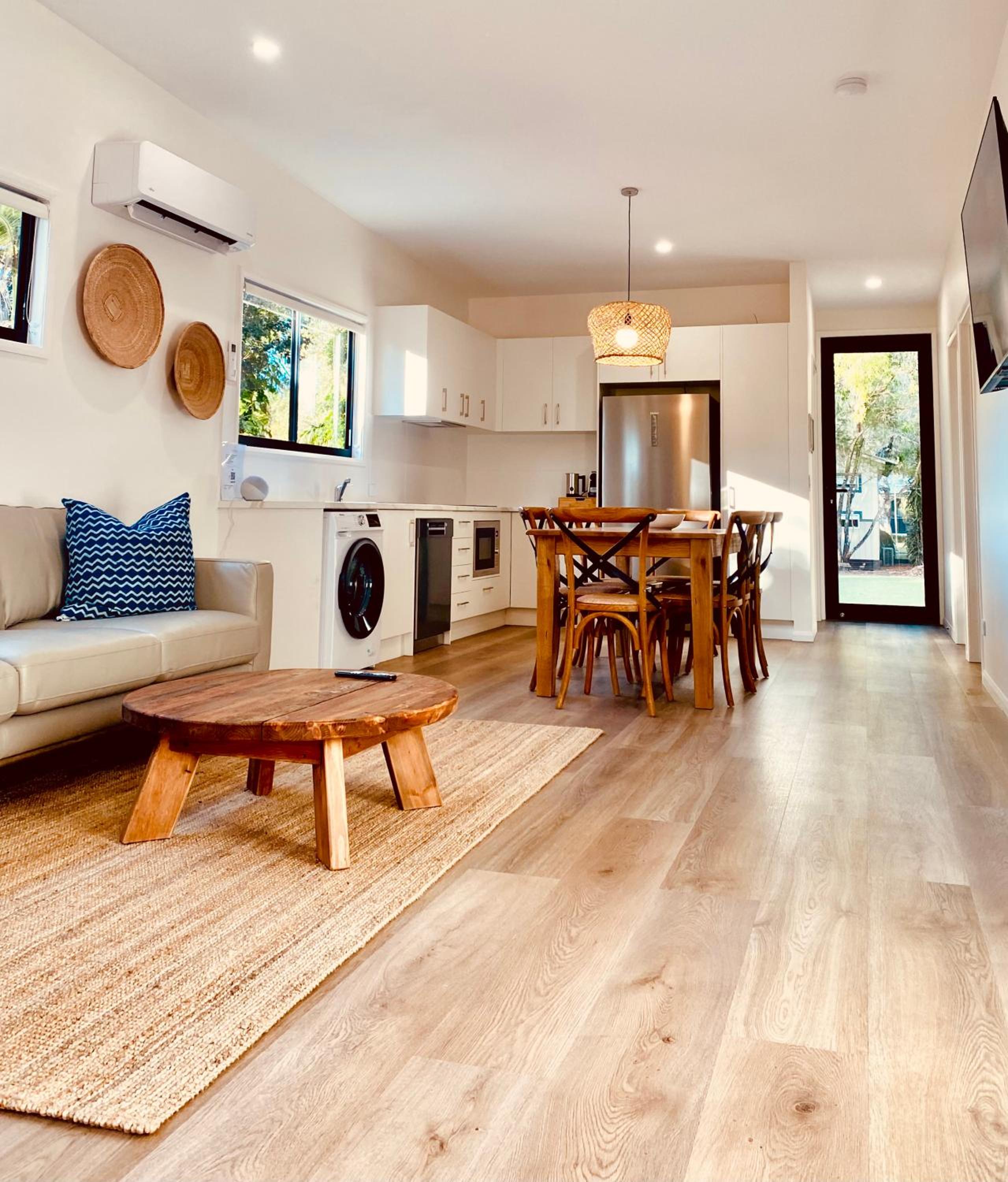 Three-Bedroom Villa photo 3