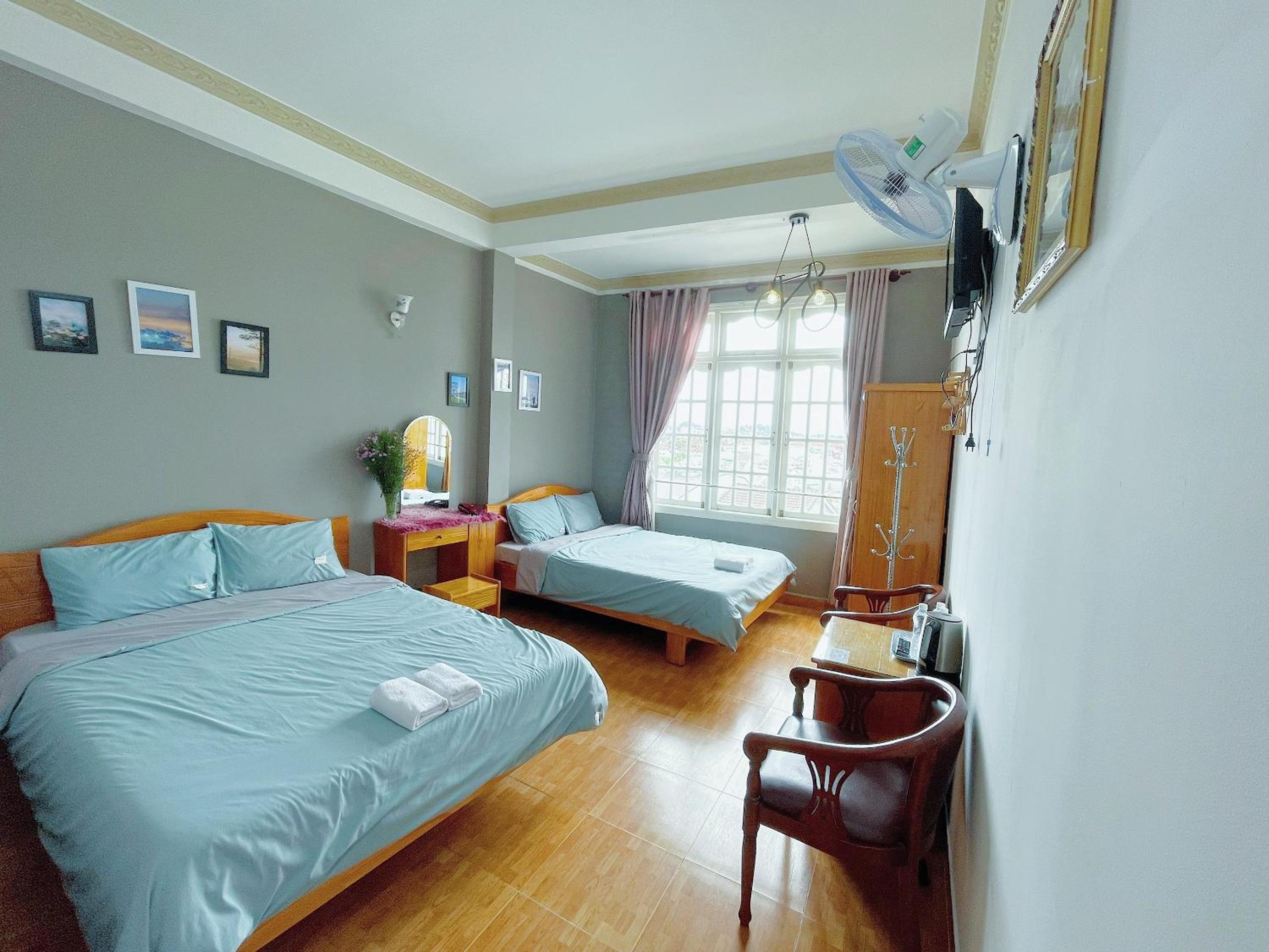 Quadruple Room With Mountain View