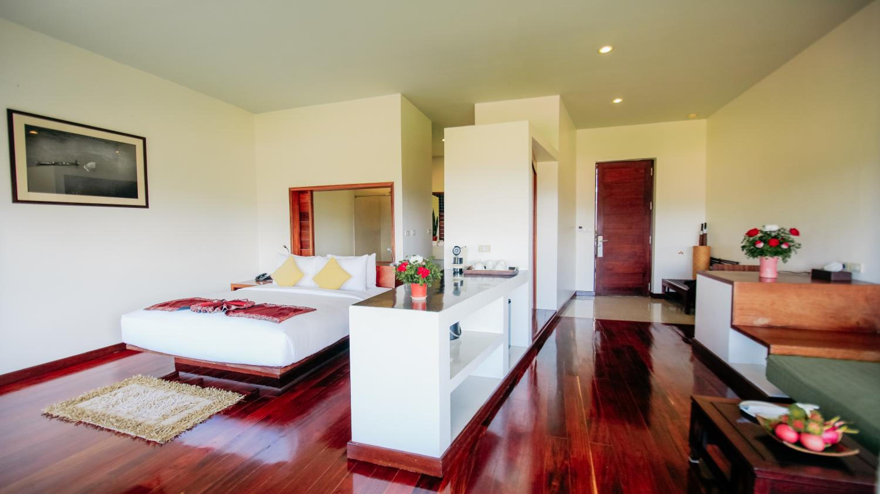 Deluxe King Or Twin Room