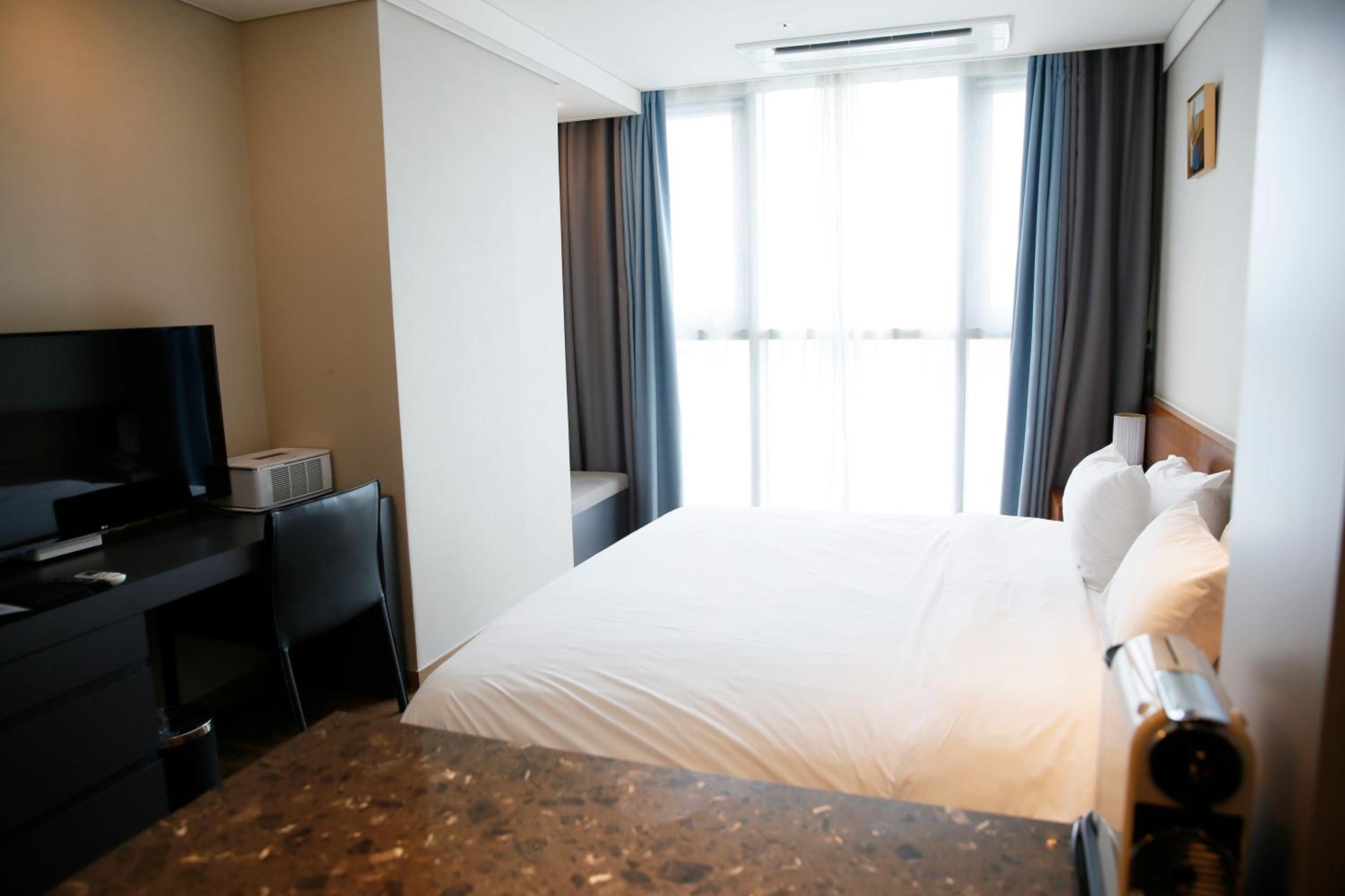 Executive Hollywood Double Room - Photo 2