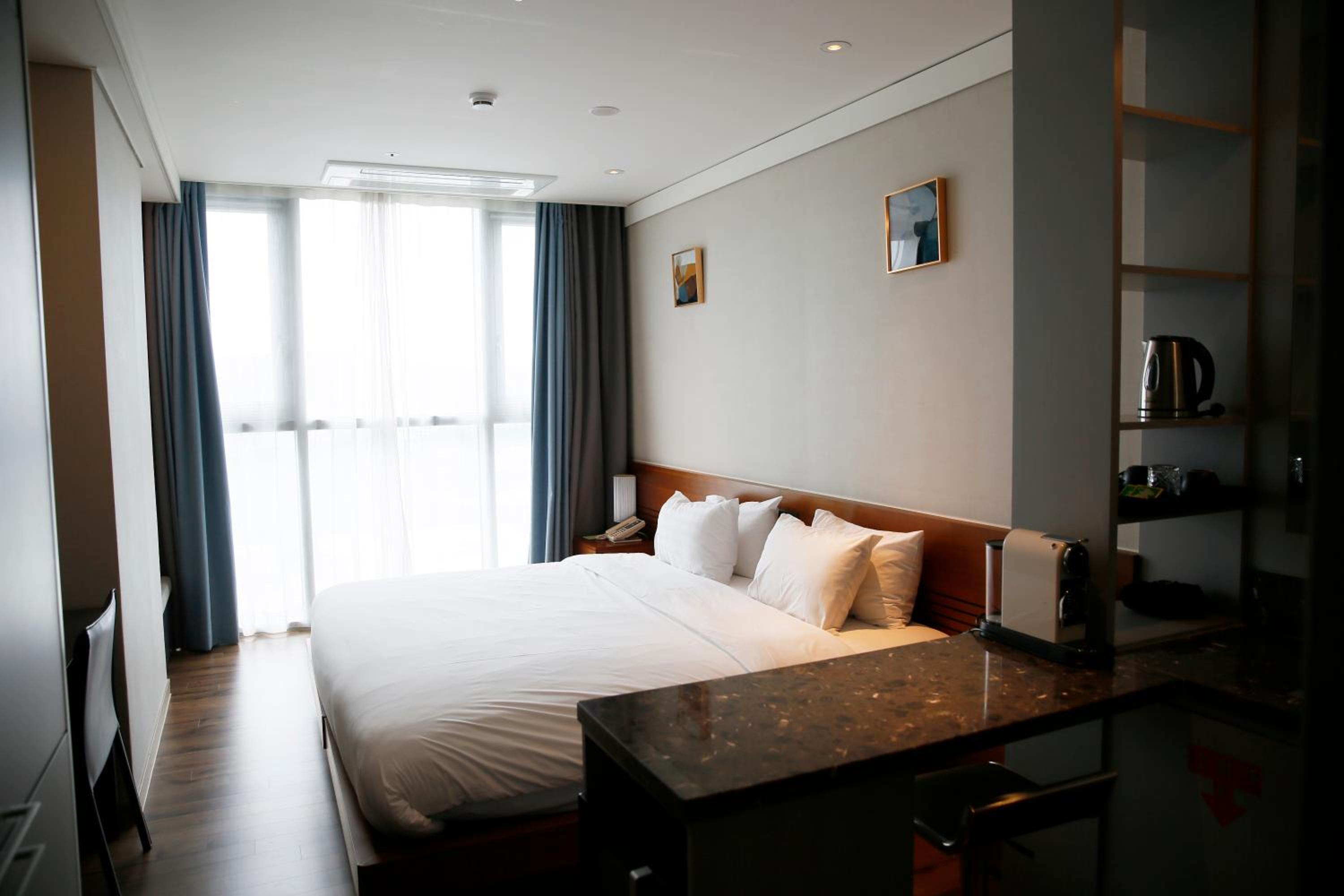 Executive Hollywood Double Room - Photo 3