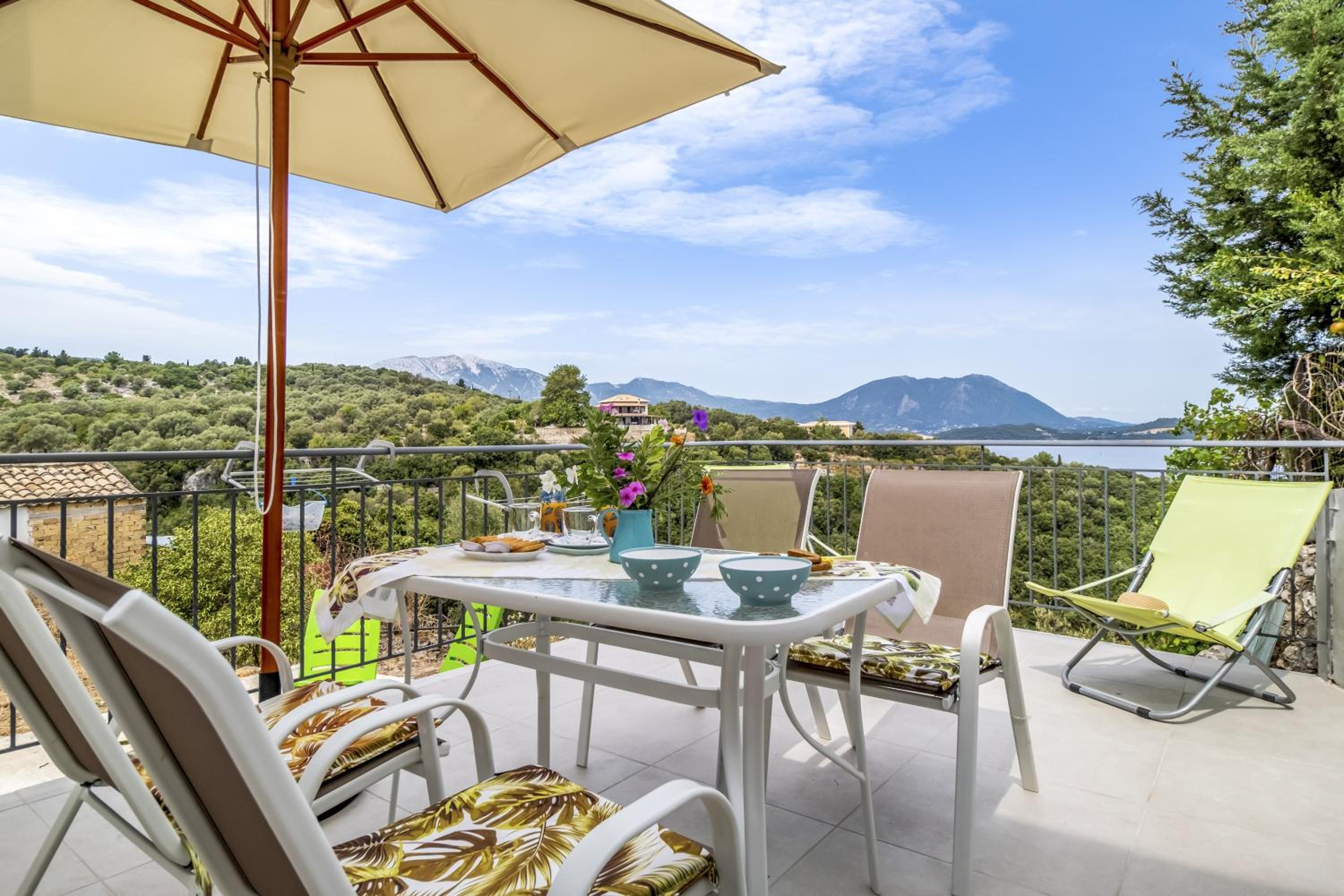 Superior One-Bedroom Apartment with Balcony photo 3