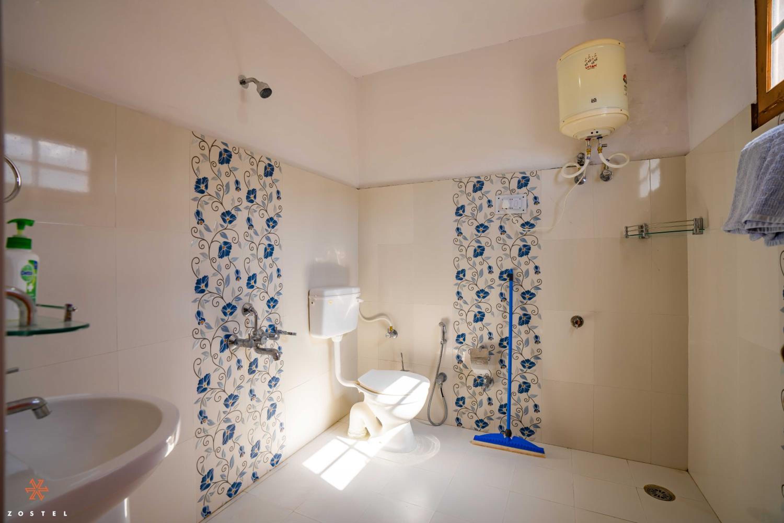 Deluxe Private Room photo 2