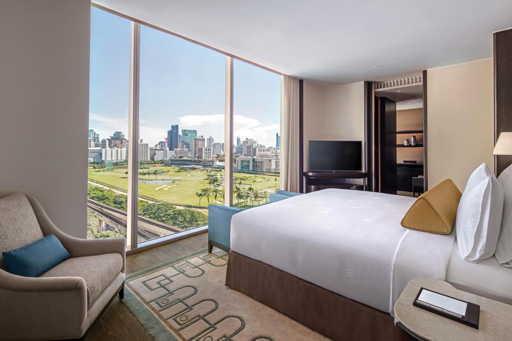 One-Bedroom King Suite