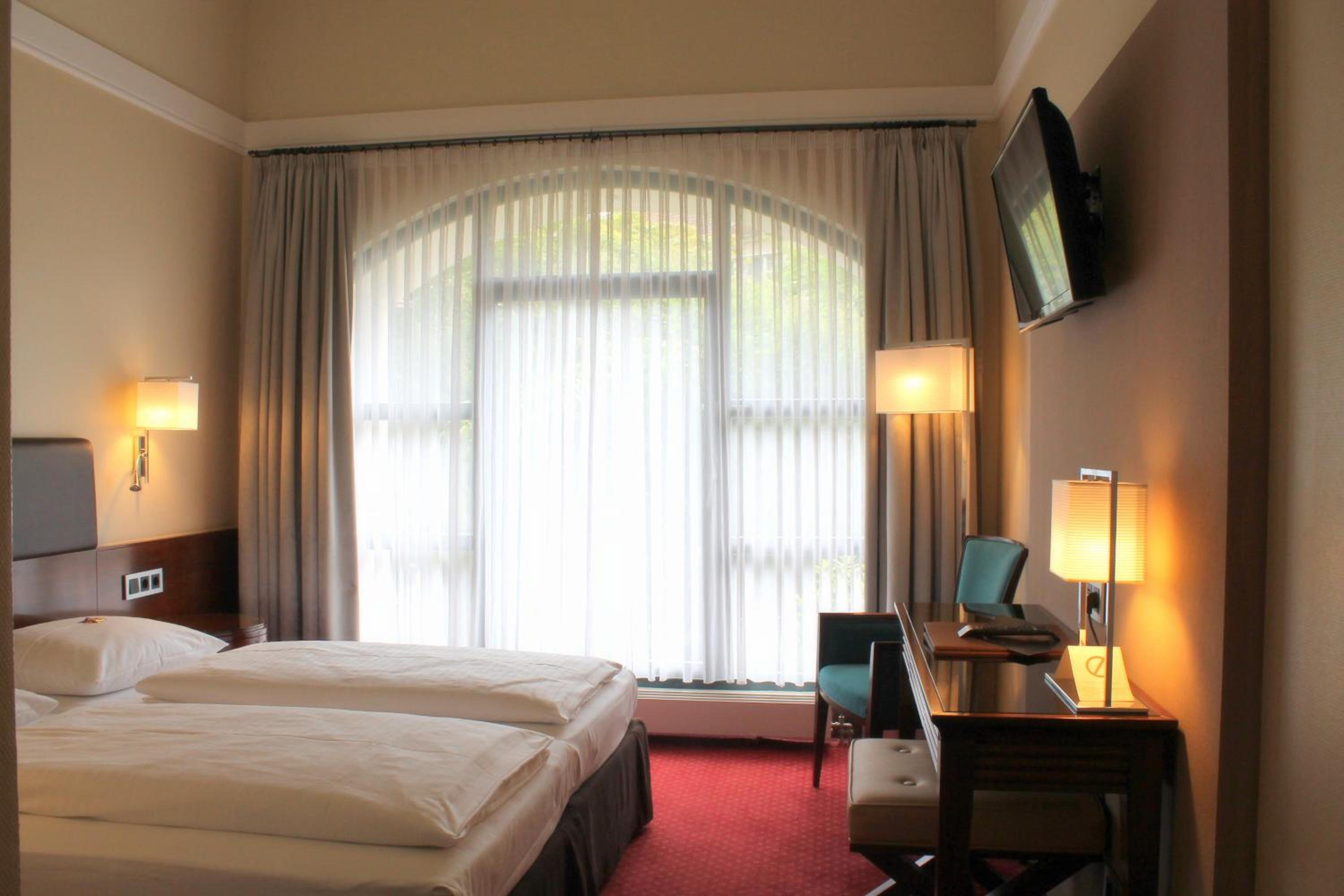 Basic Double Room - Photo 3