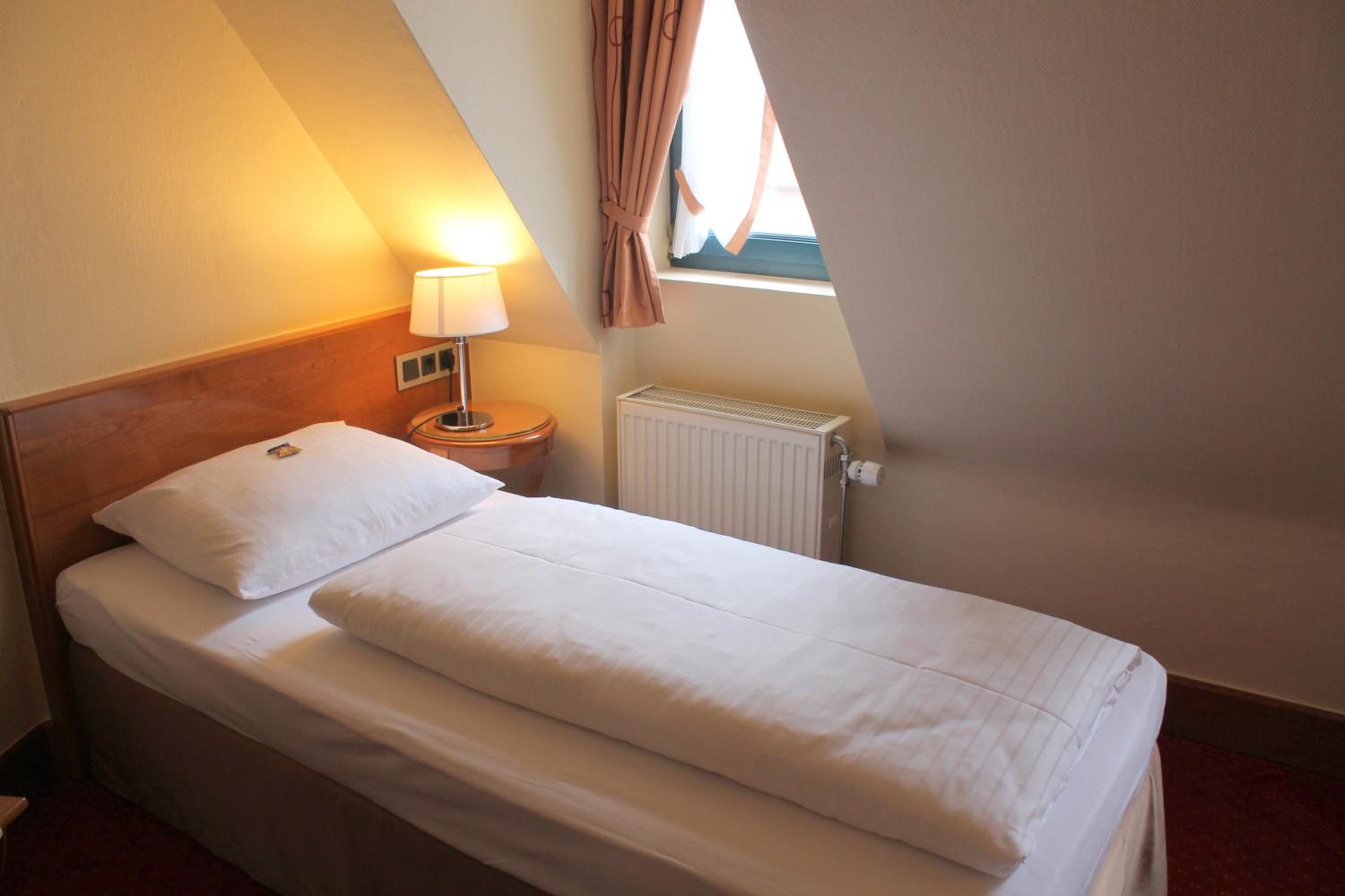 Single Room photo 1