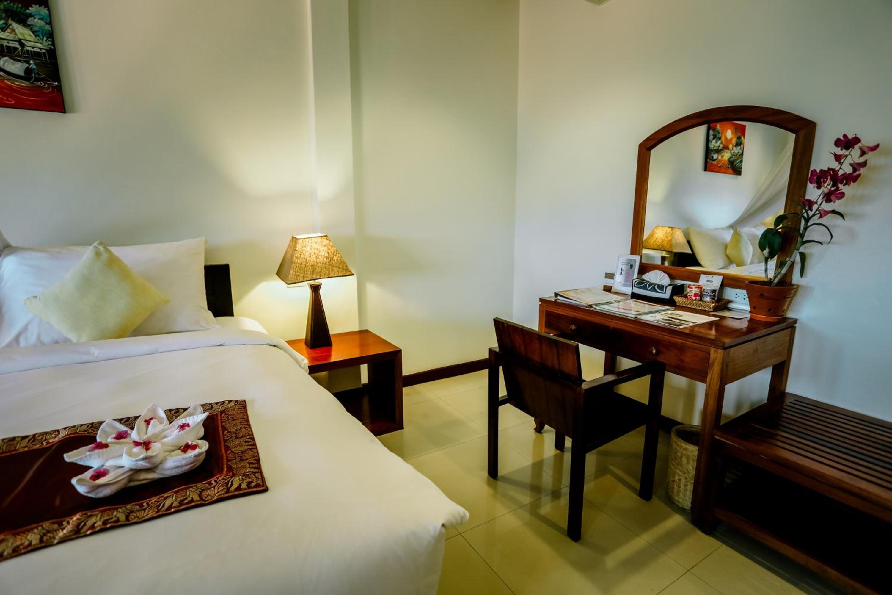 Standard Double Or Twin Room - Photo 6