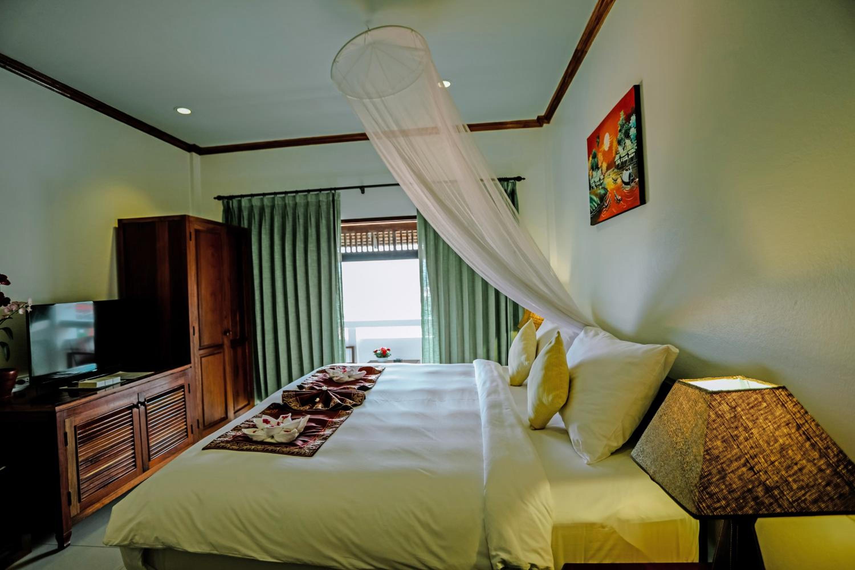 Standard Double Or Twin Room - Photo 10