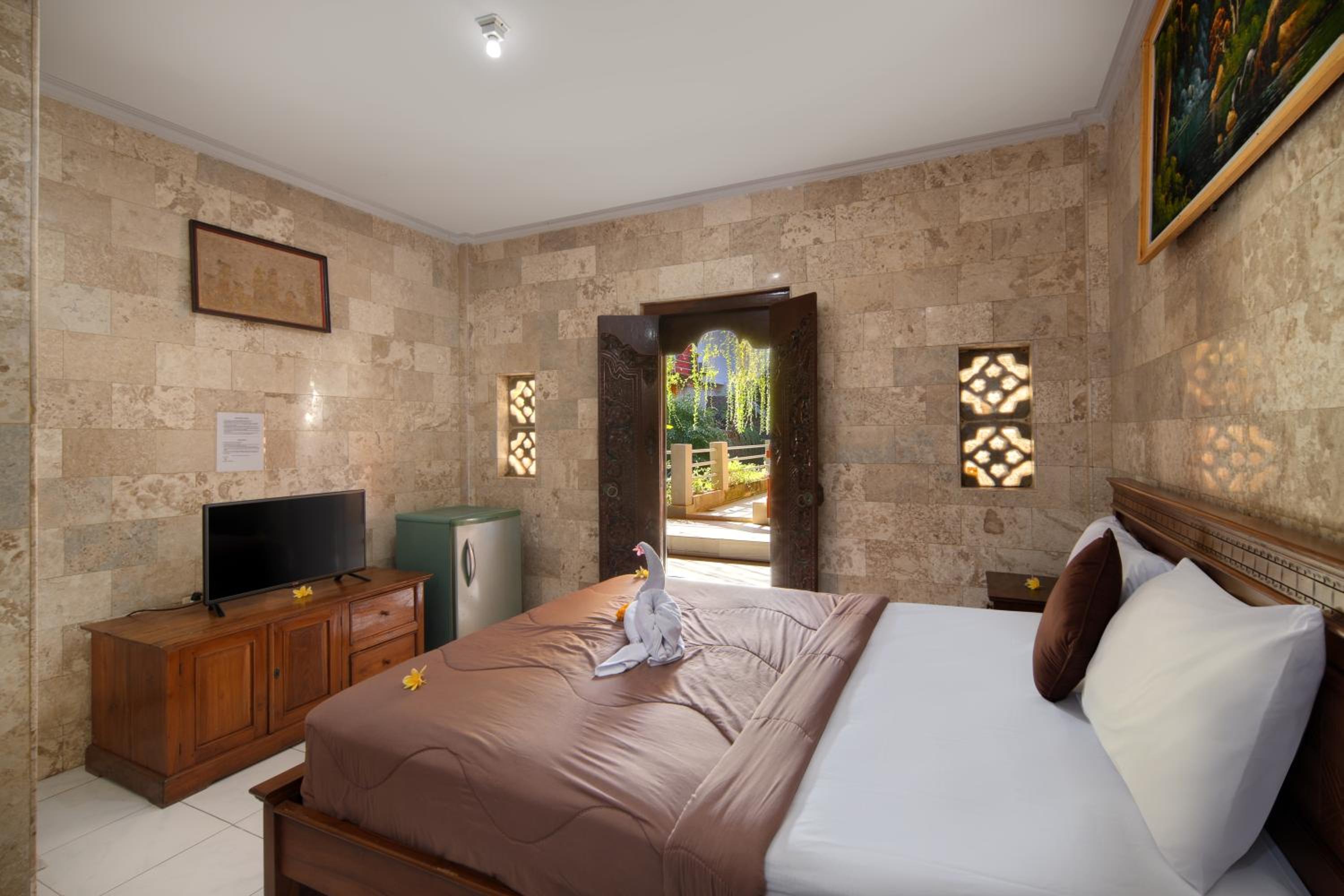 Standard Double Room - Photo 4
