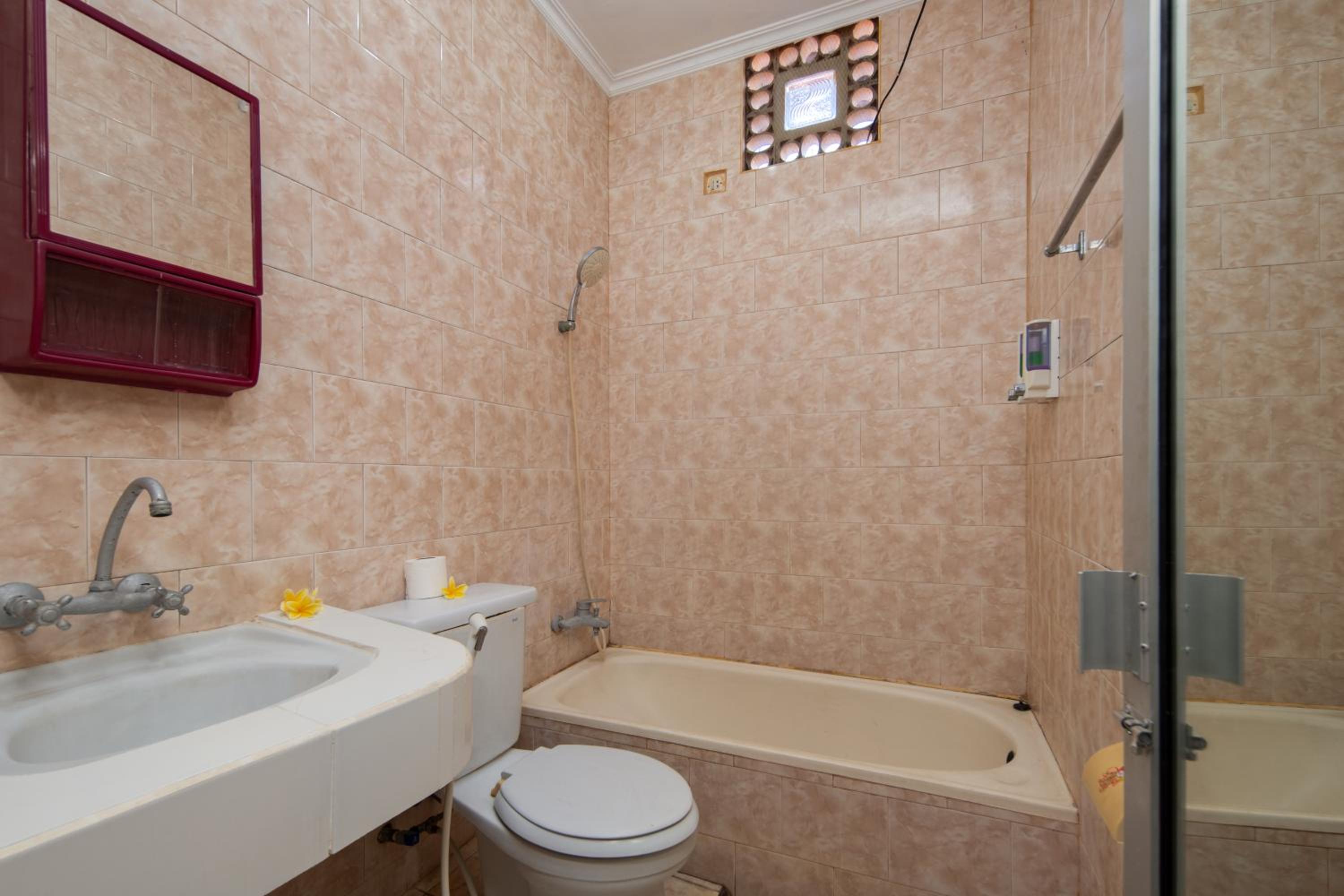 Standard Double Room - Photo 3