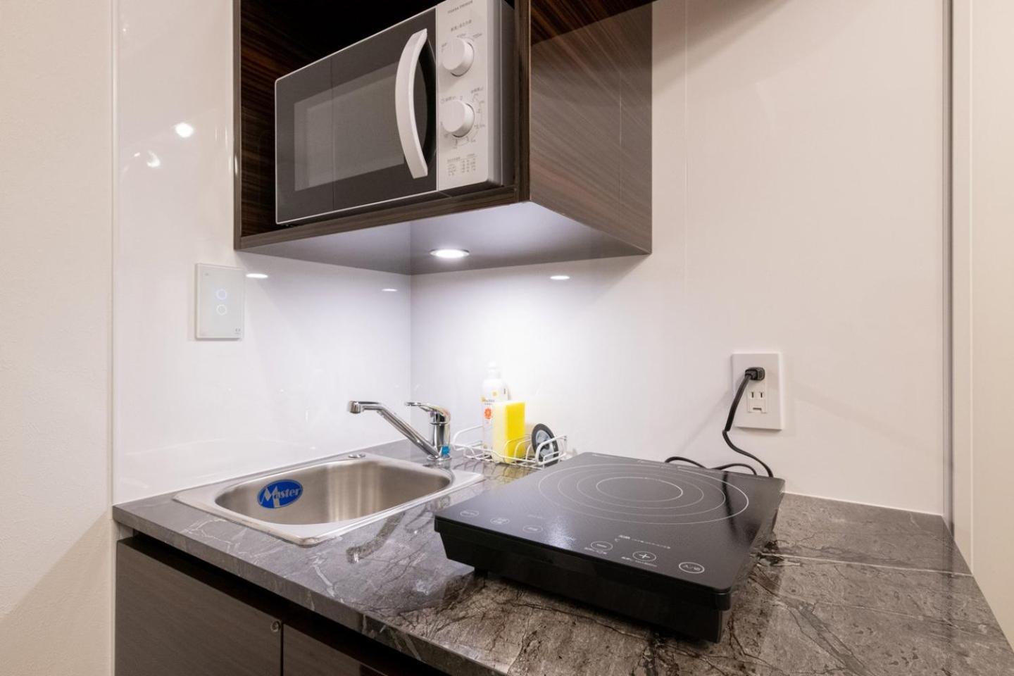 Apartment photo 2