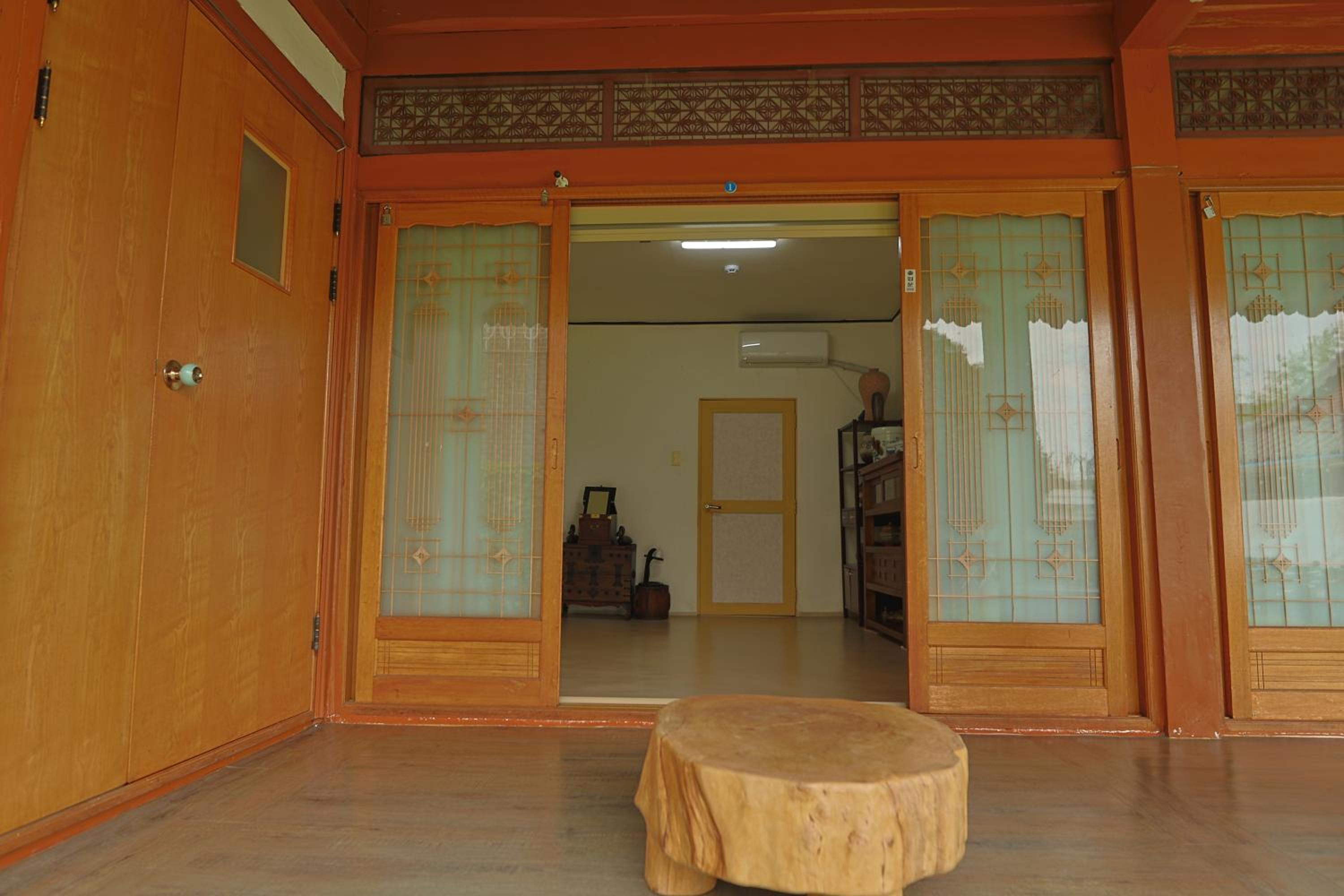 Studio with Garden View photo 1