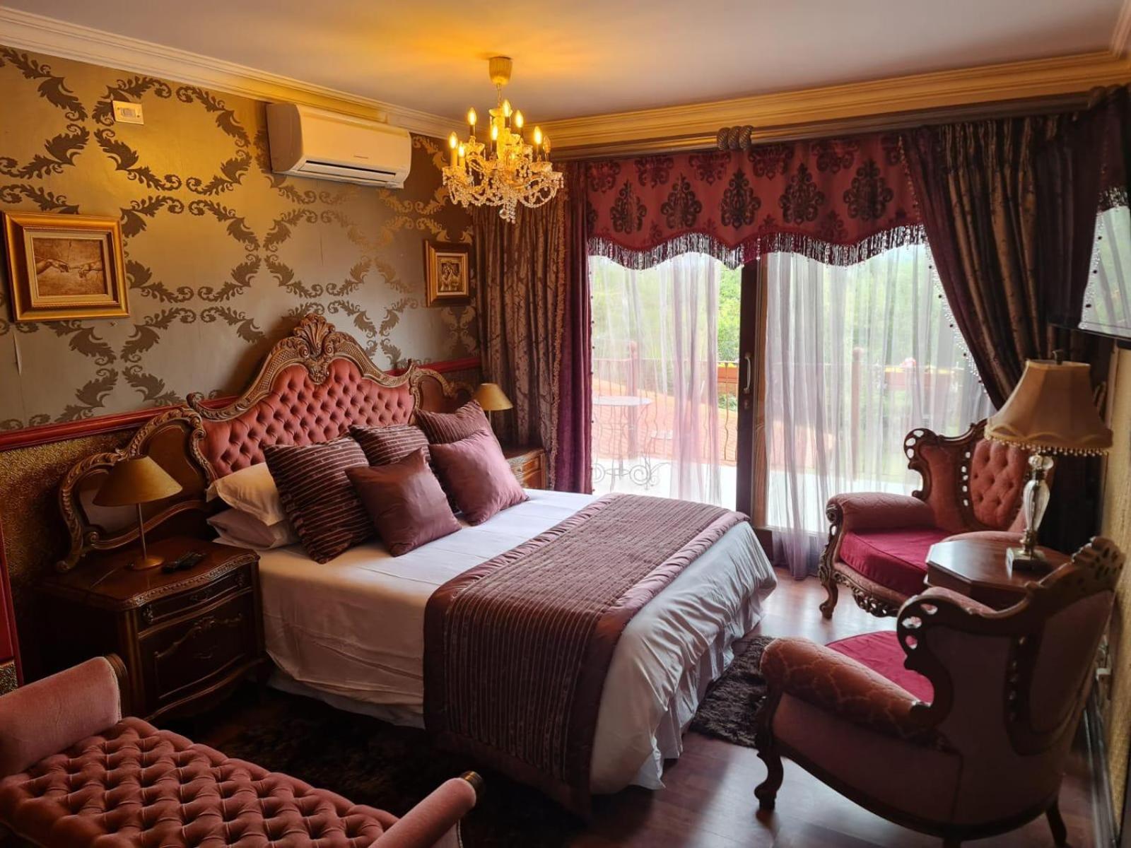 Deluxe Queen Room photo 1