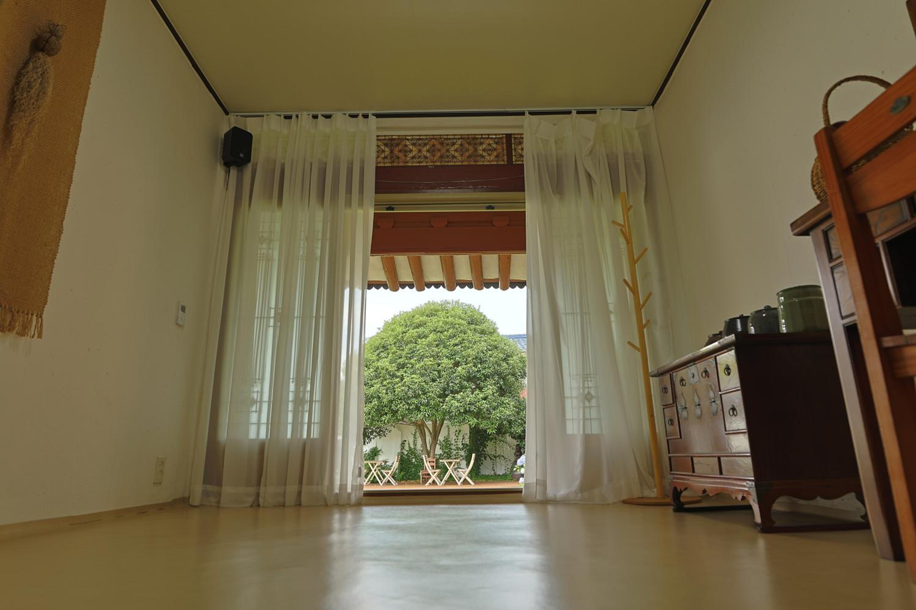 Studio with Garden View photo 2