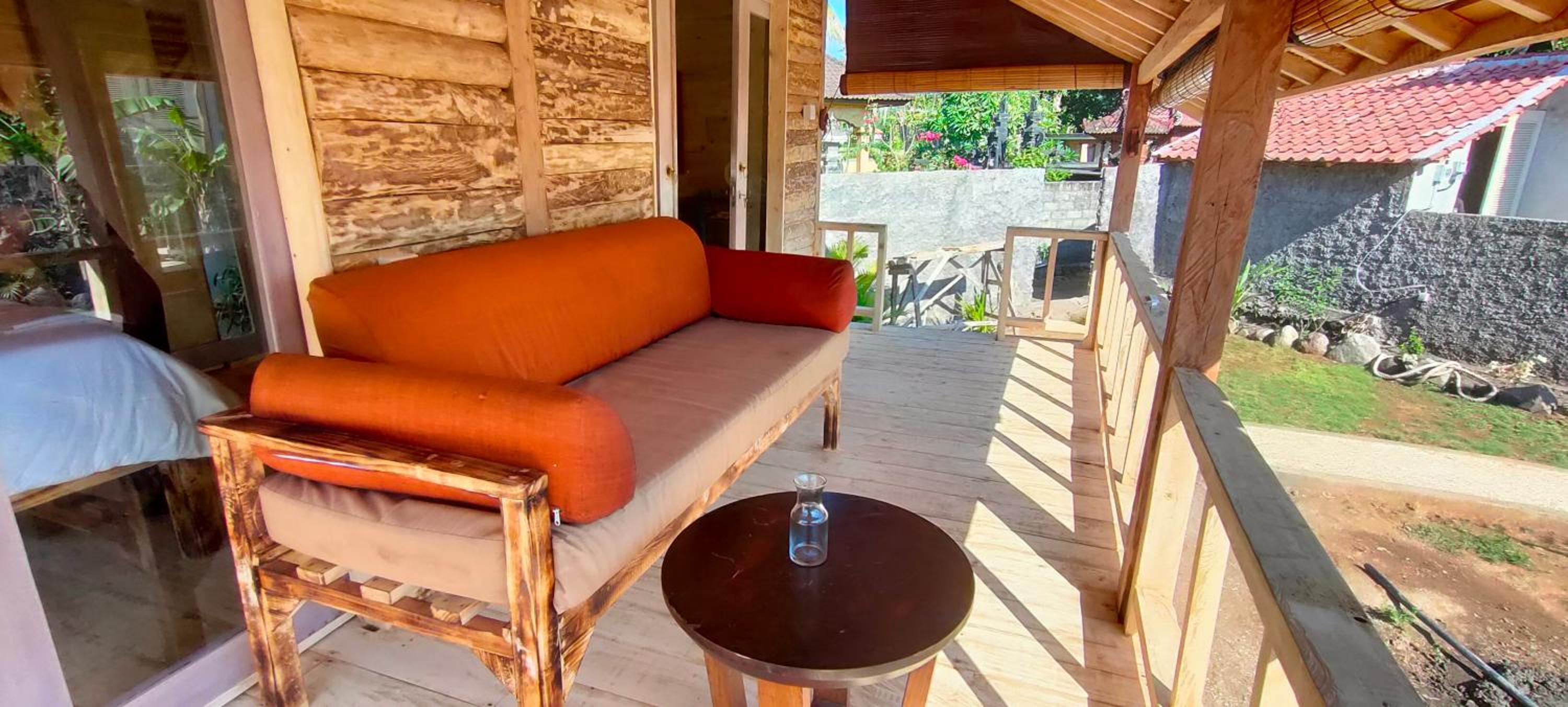 Deluxe Bungalow with Garden View - Photo 3