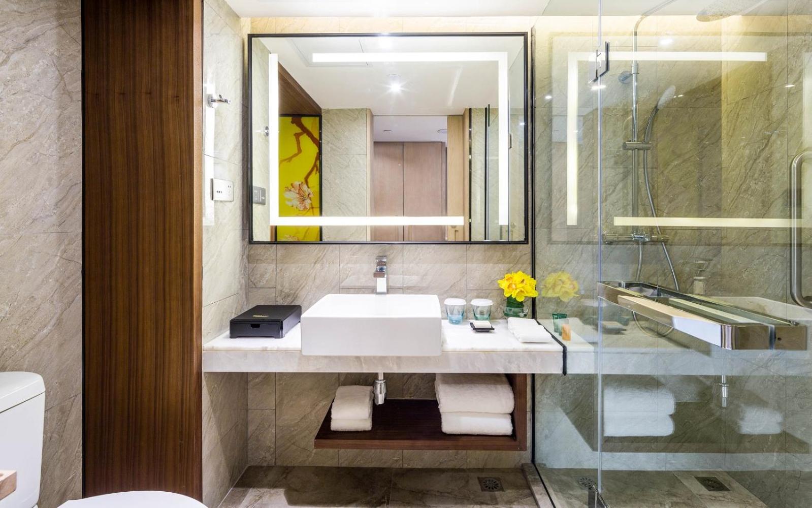Twin Room - High Floor photo 3