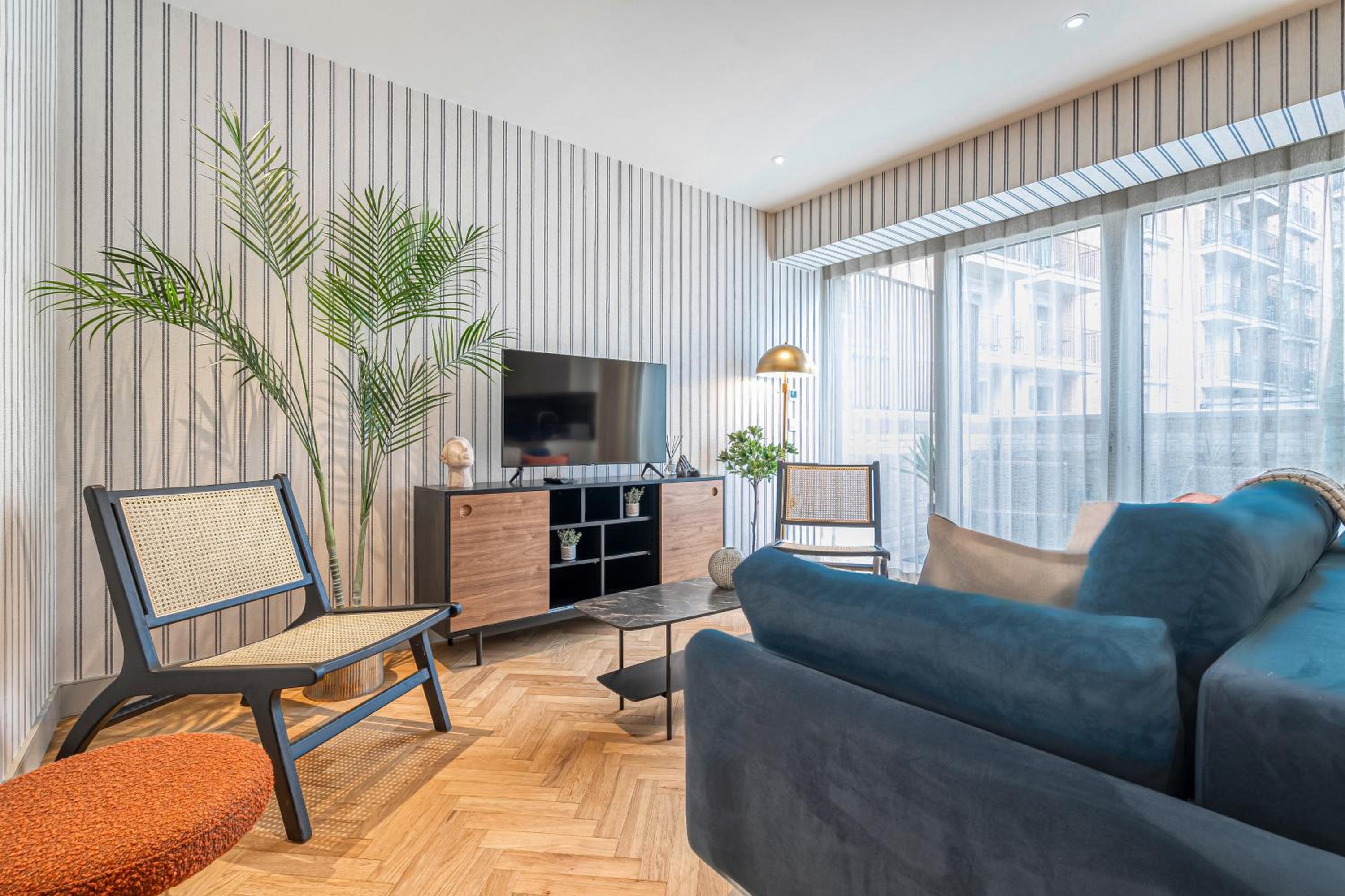 One-Bedroom Apartment with Terrace photo 3