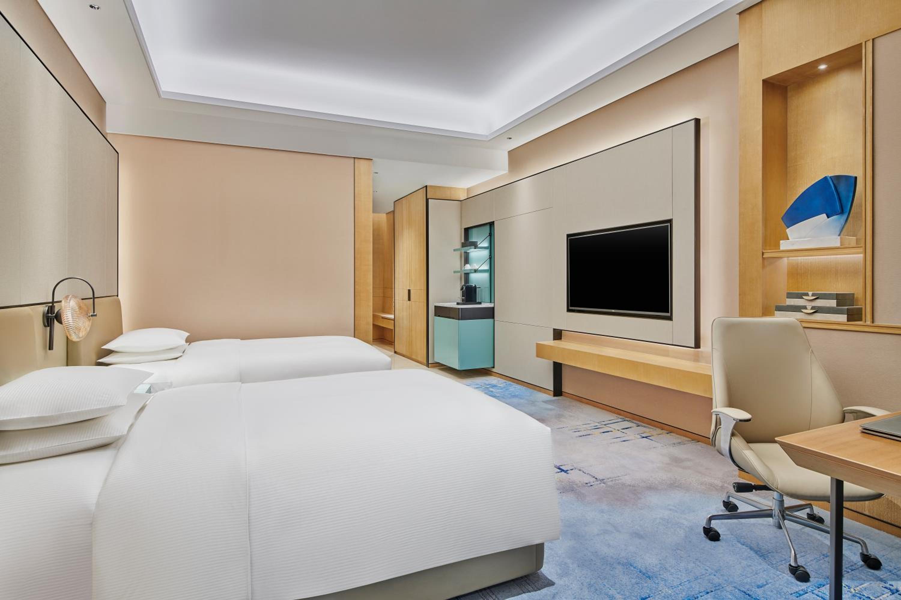 Deluxe Twin Room with River View