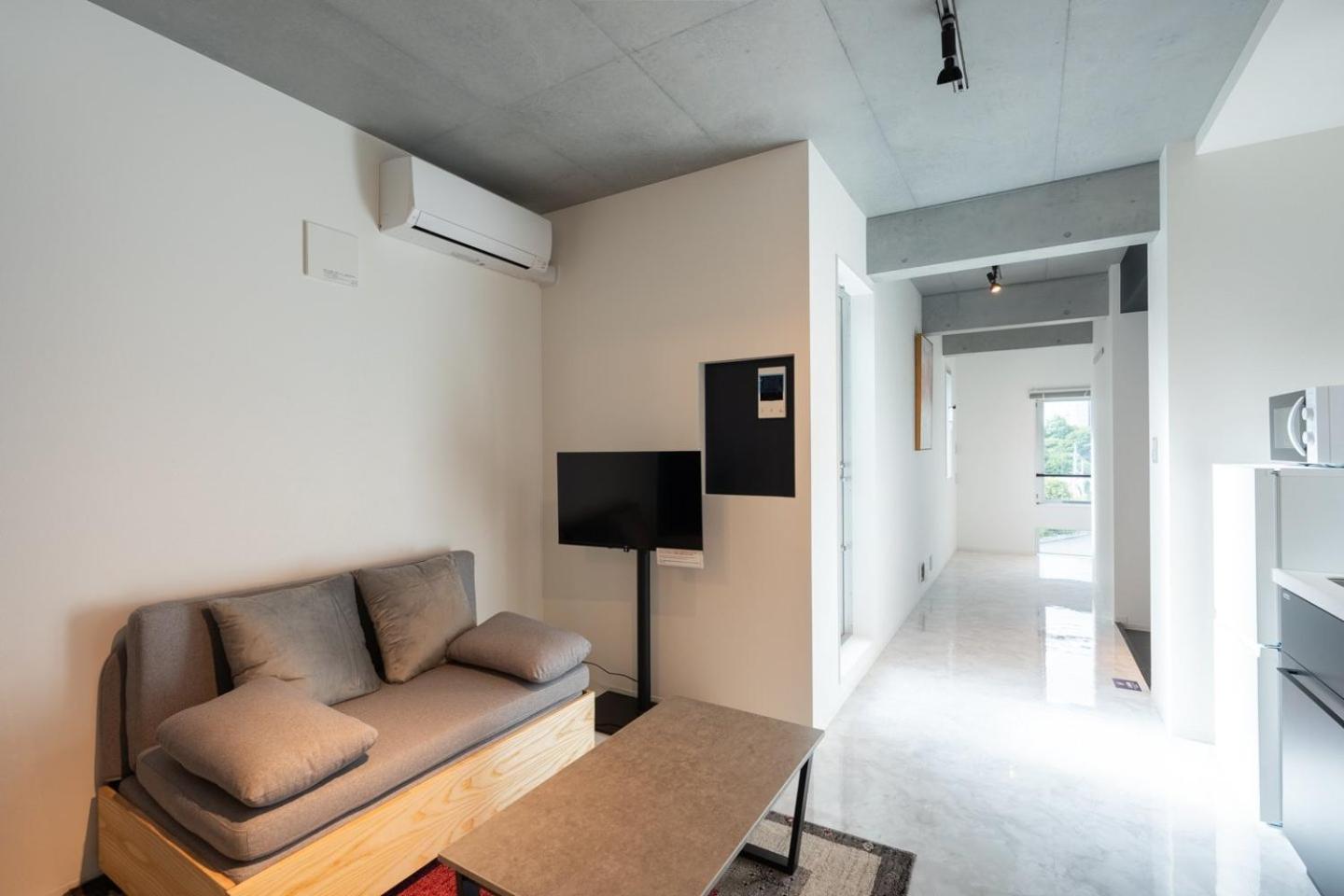 One-Bedroom Apartment photo 3