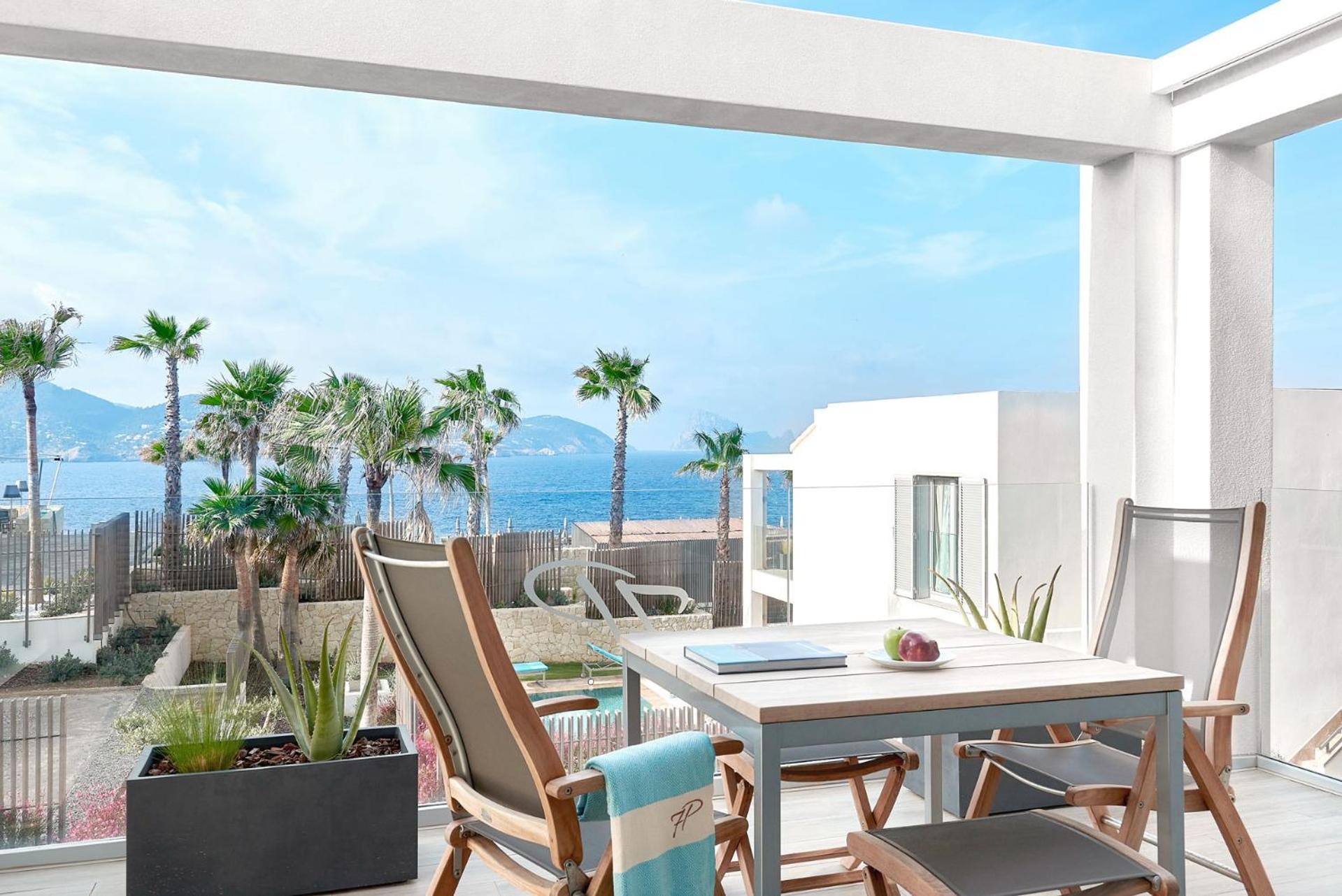 Resort Infinity Suite photo 2