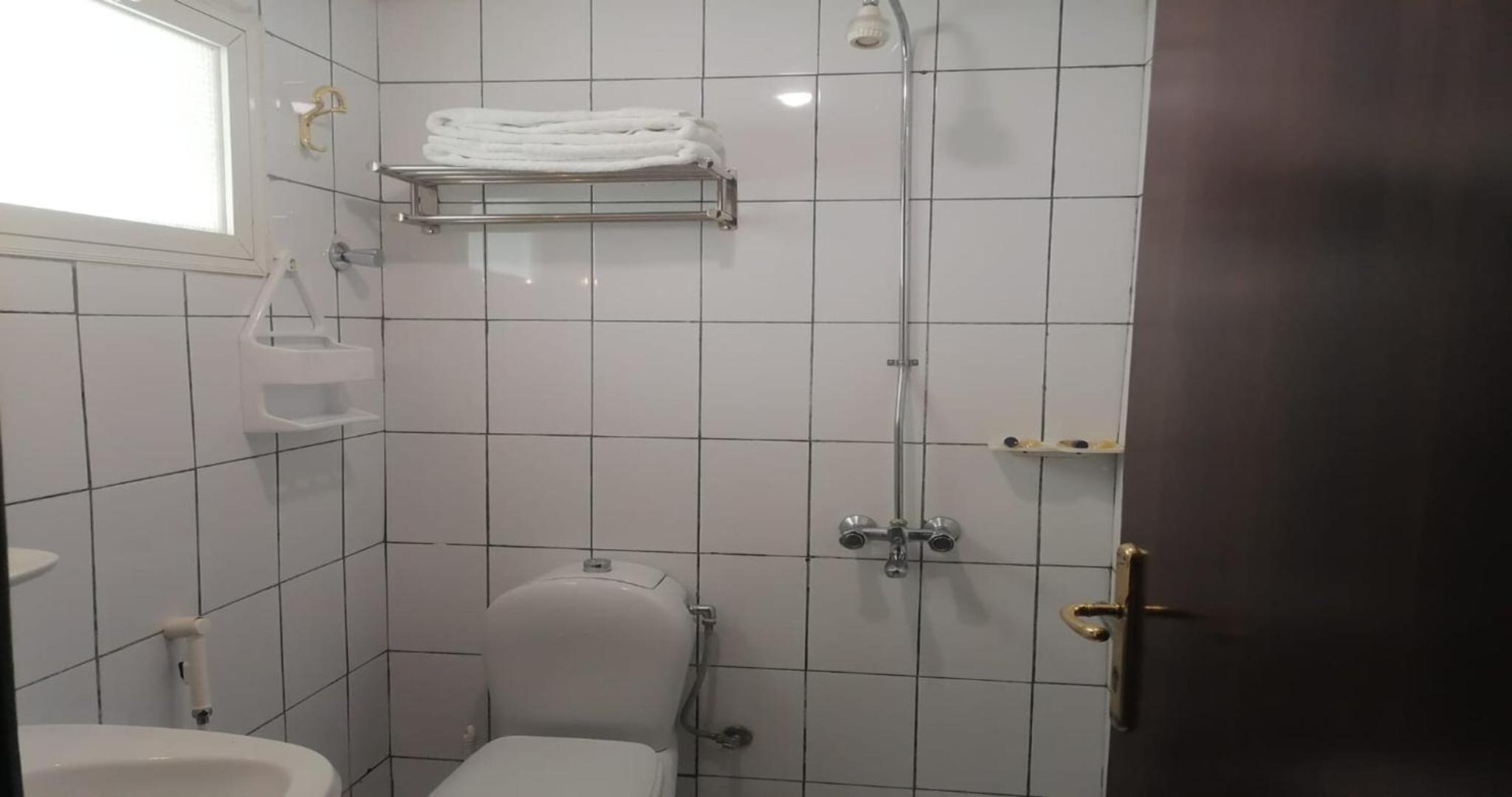 Budget Double Room photo 3