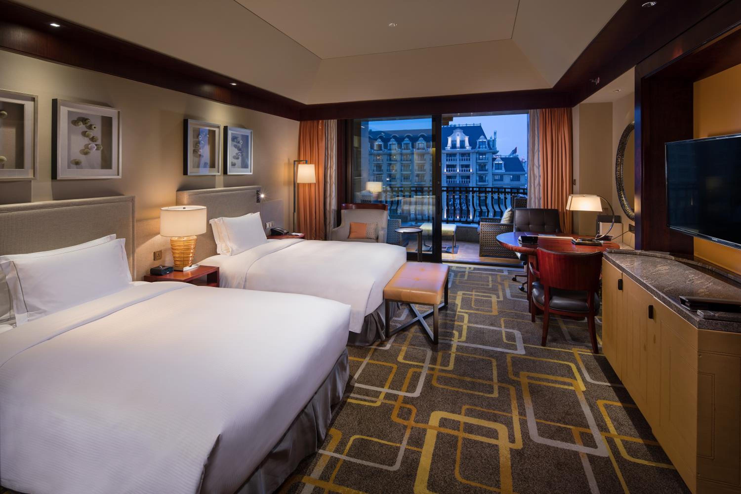 Executive Twin Room - Lounge Access