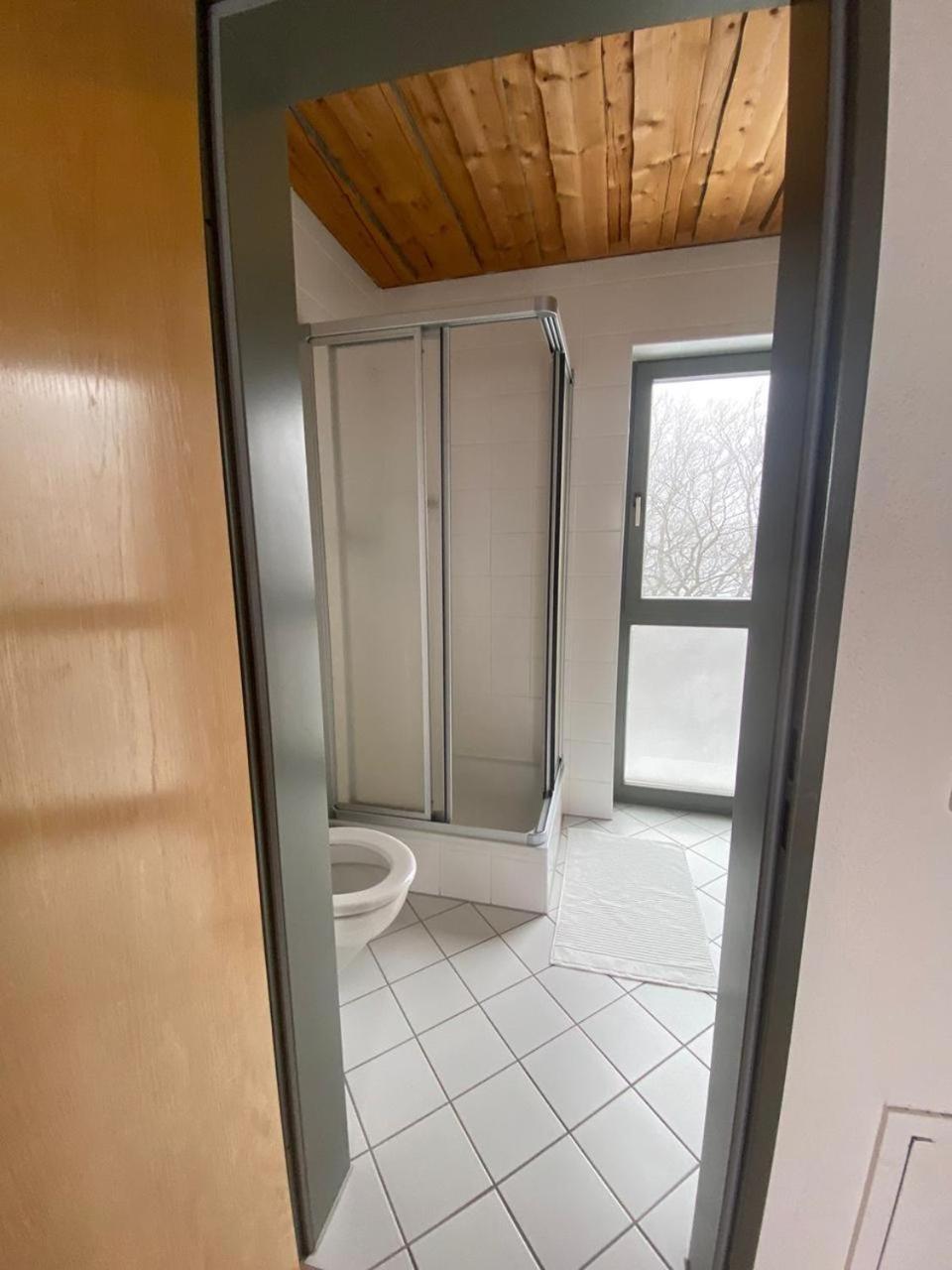 Double Room - Photo 6