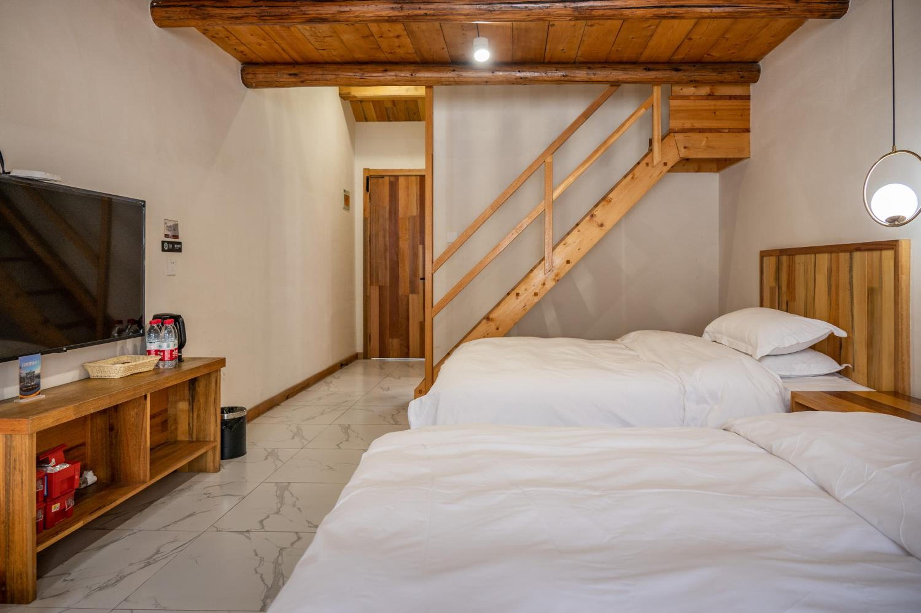 Duplex Quadruple Room photo 2