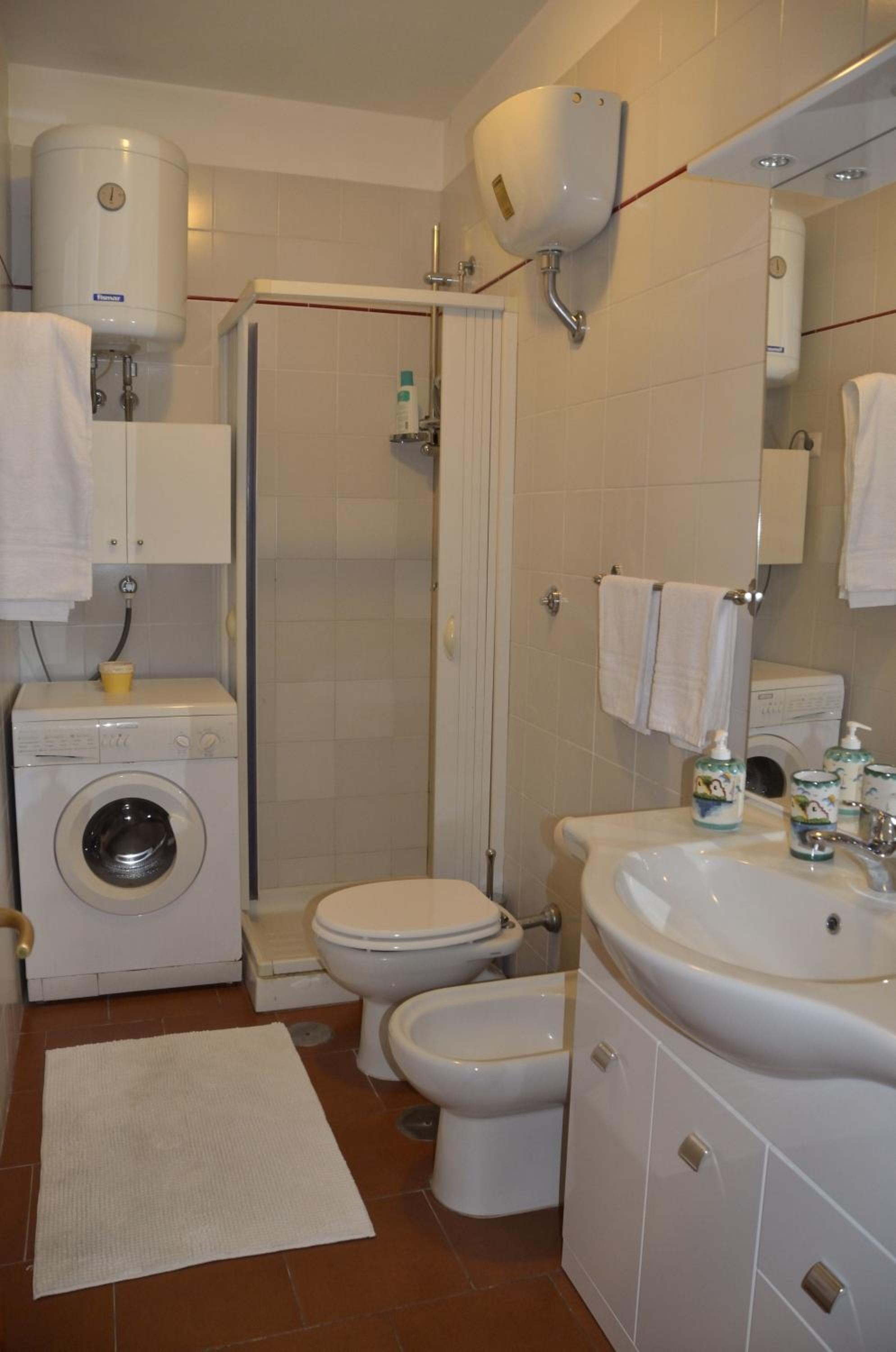 One-Bedroom House photo 3
