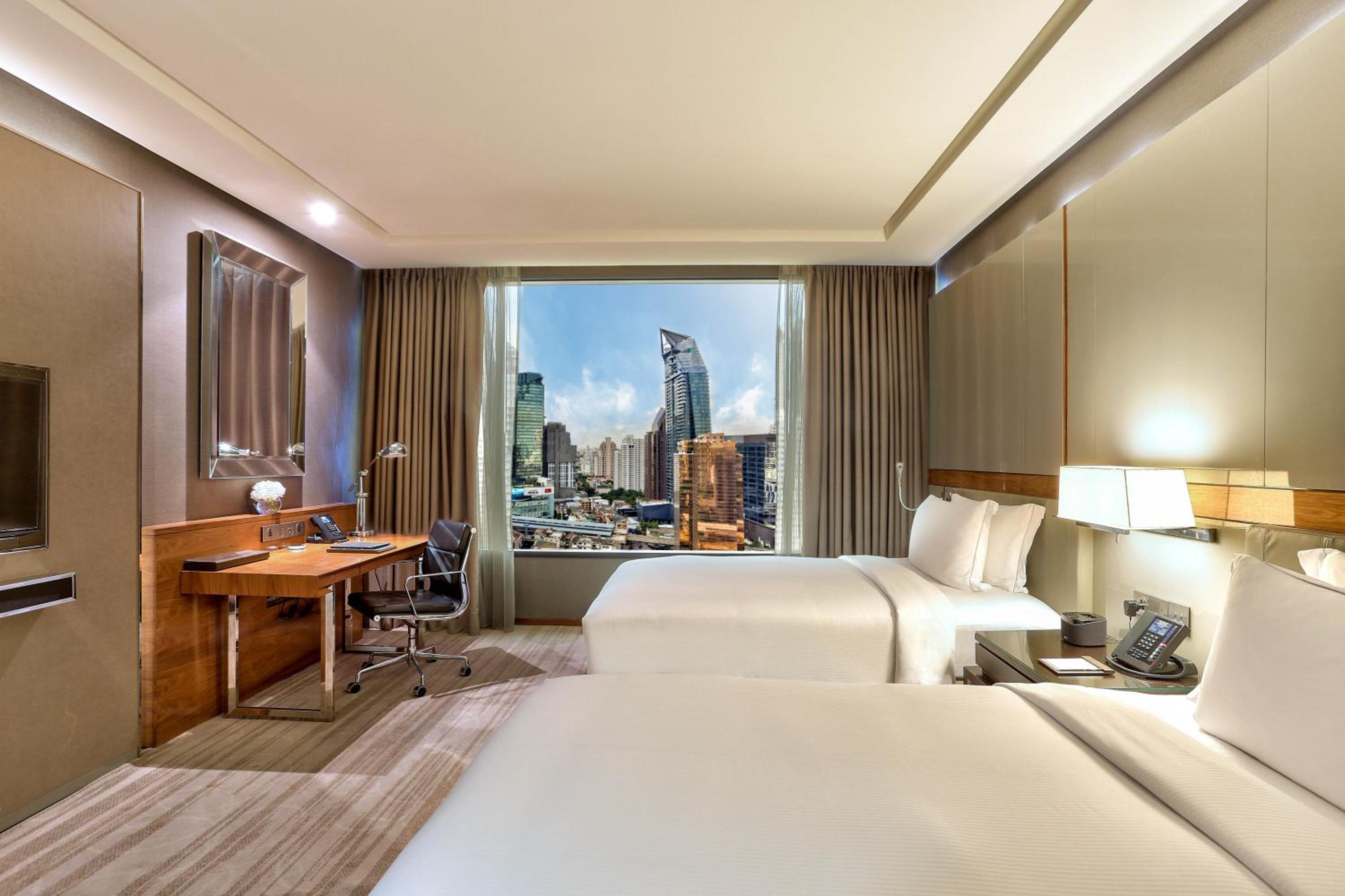 Premium Deluxe Twin Room photo 3