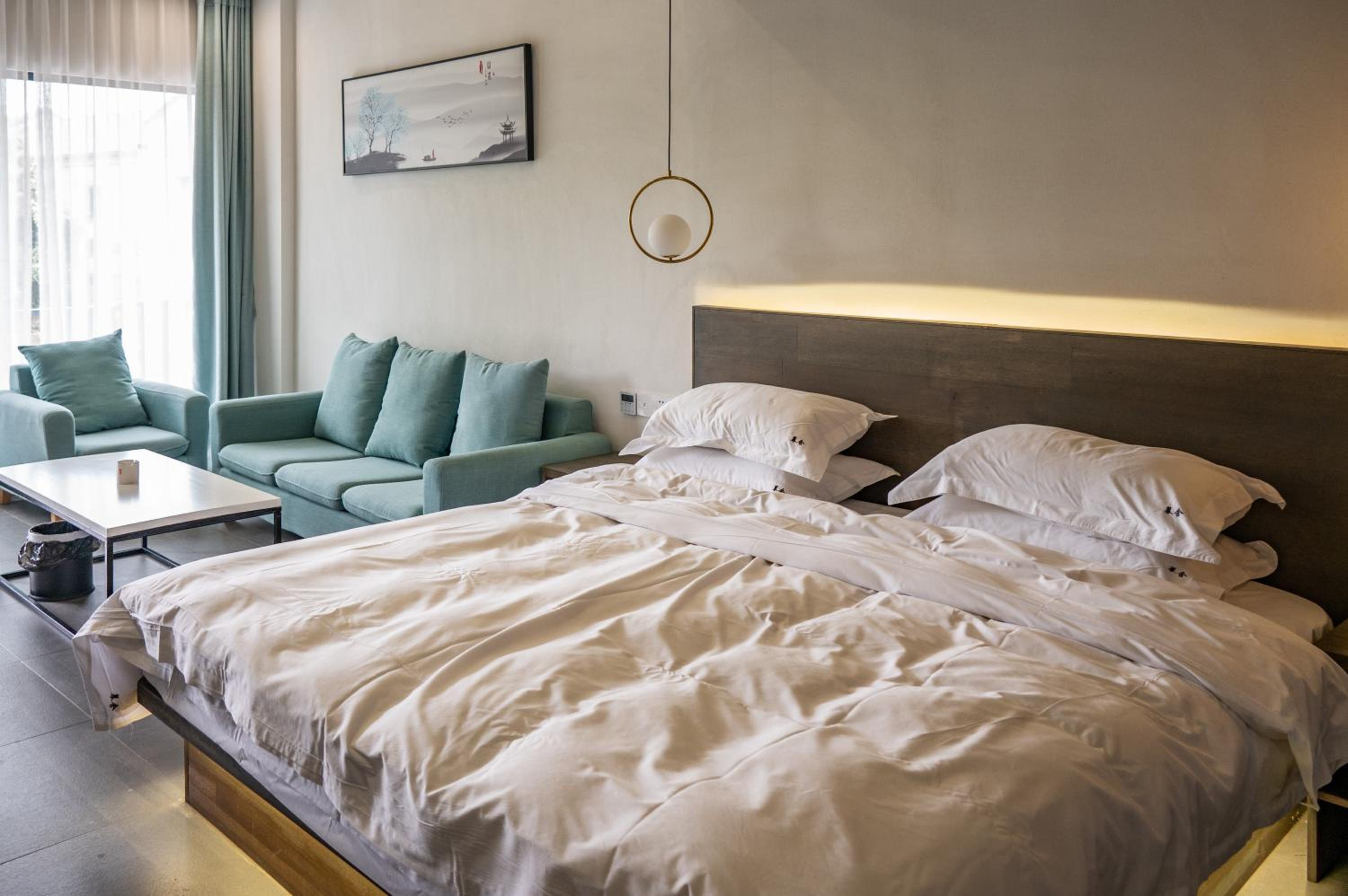 Superior King Room photo 2