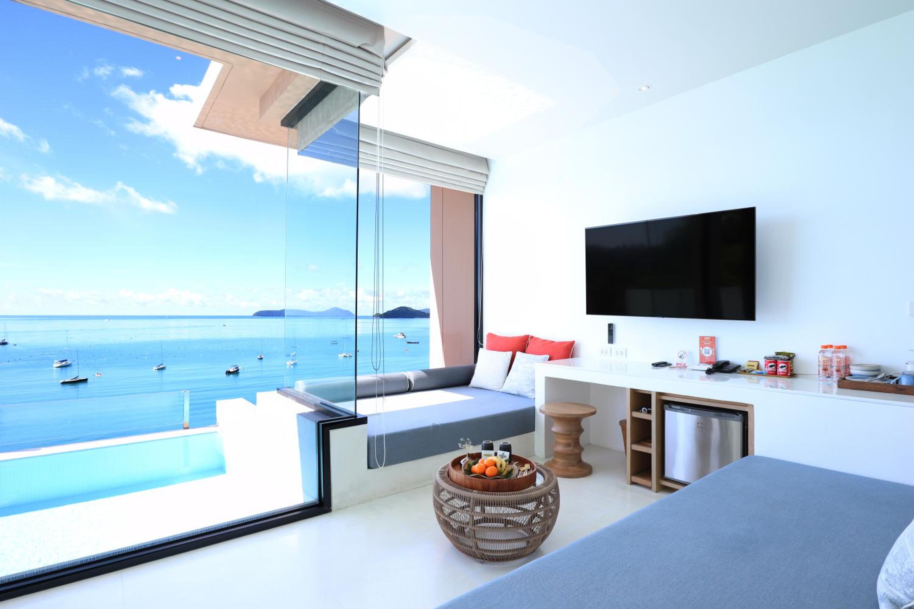 Panoramic Duplex Pool Villa (Free Selected Mini-bar)