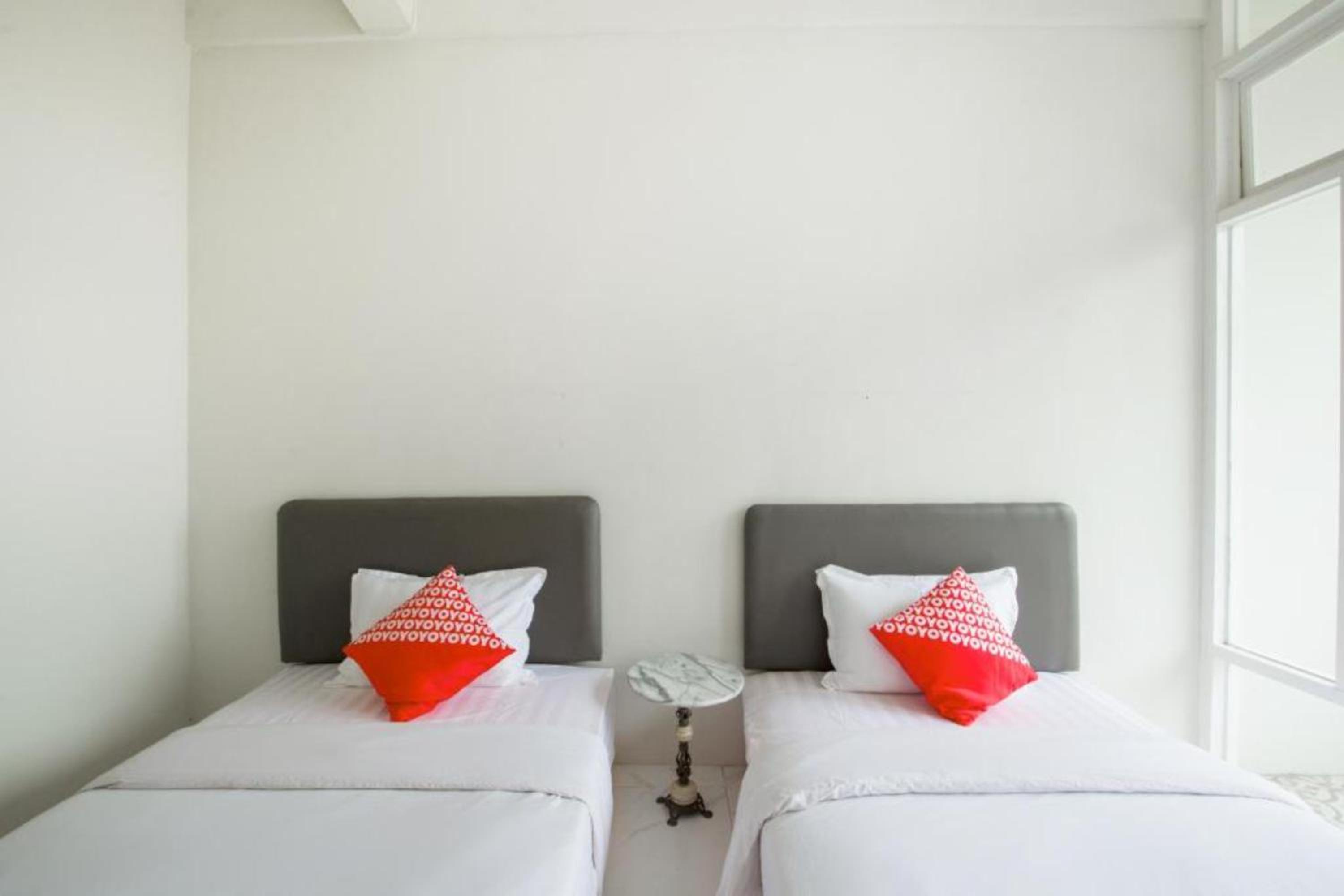 Delxue Twin Room - Photo 5