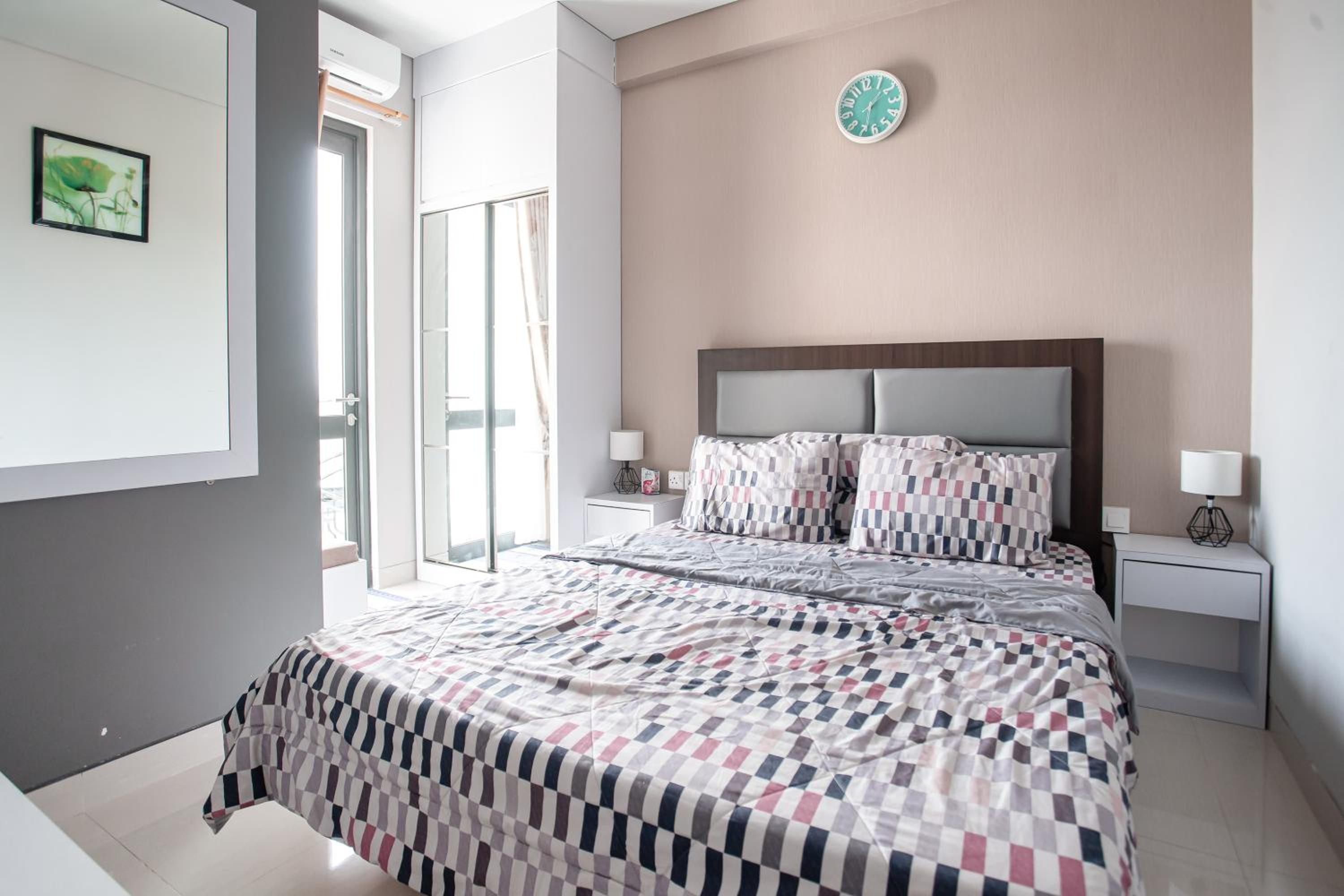 Two-Bedroom Apartment - Photo 6