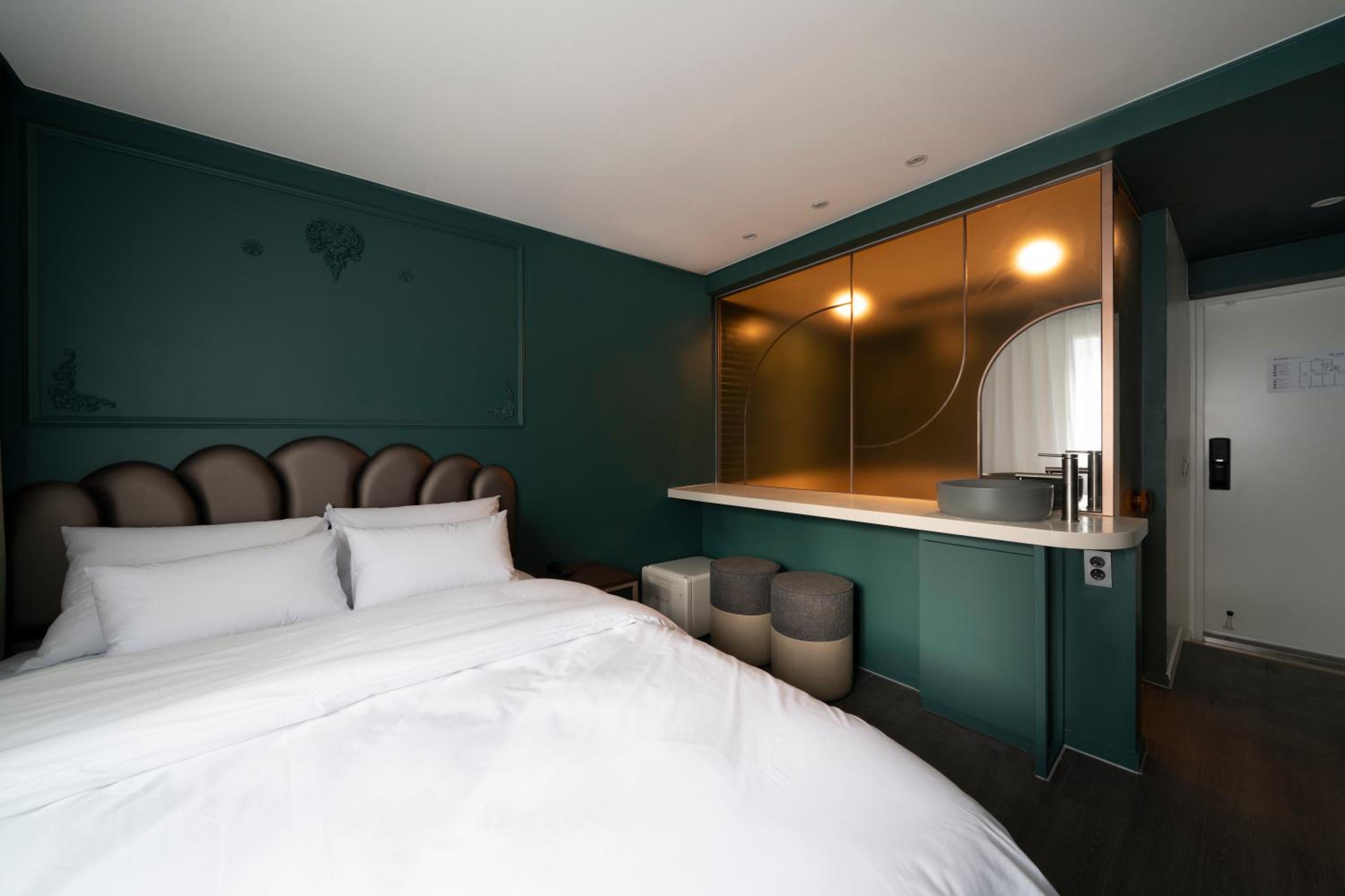 Deluxe Double Room With Bath