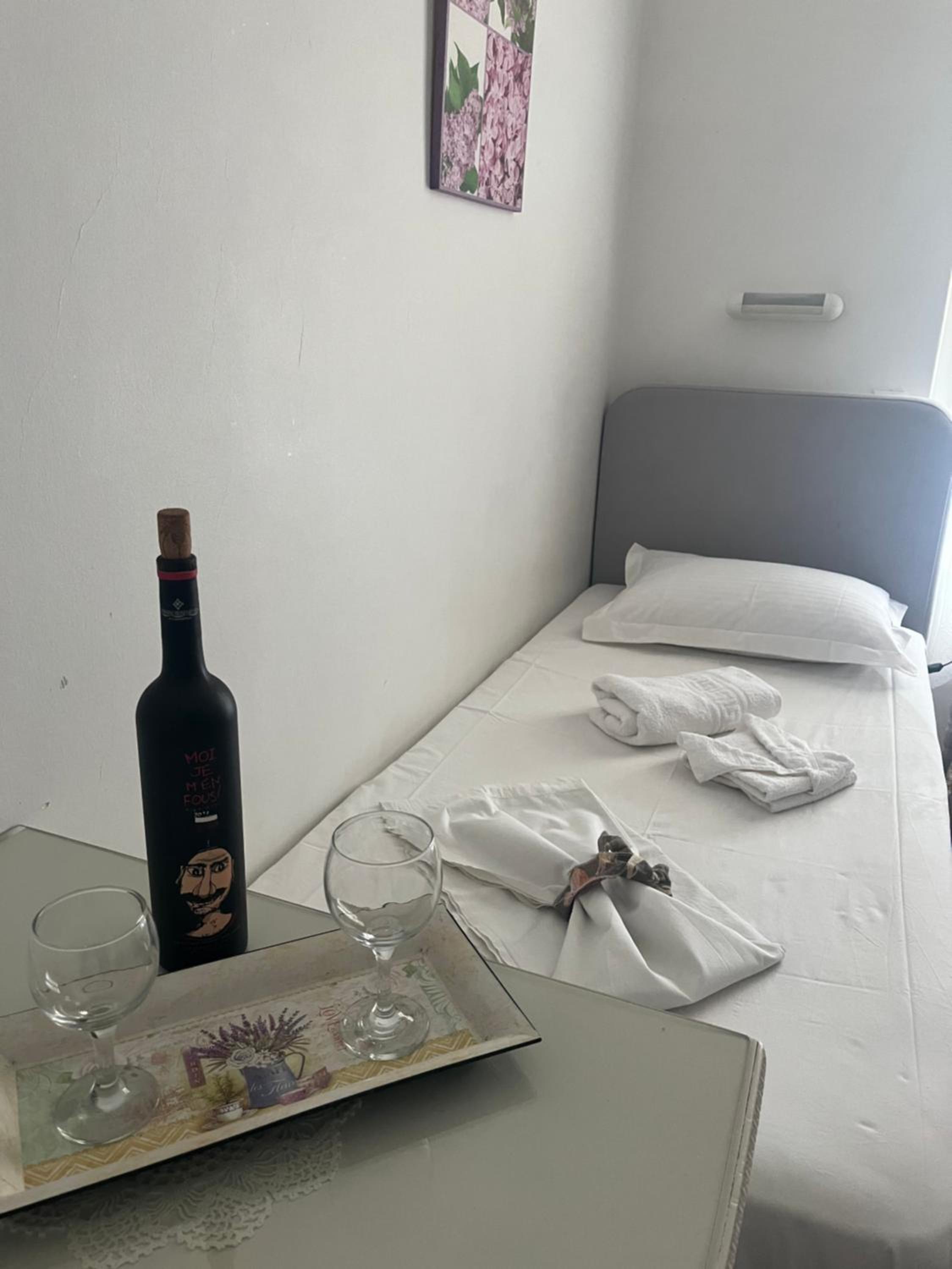 Single Room with Balcony photo 2