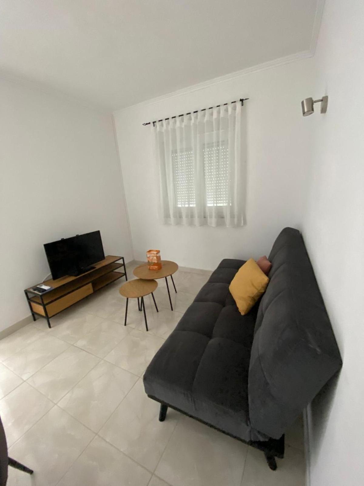 One-Bedroom Apartment with Balcony and Sea View photo 1
