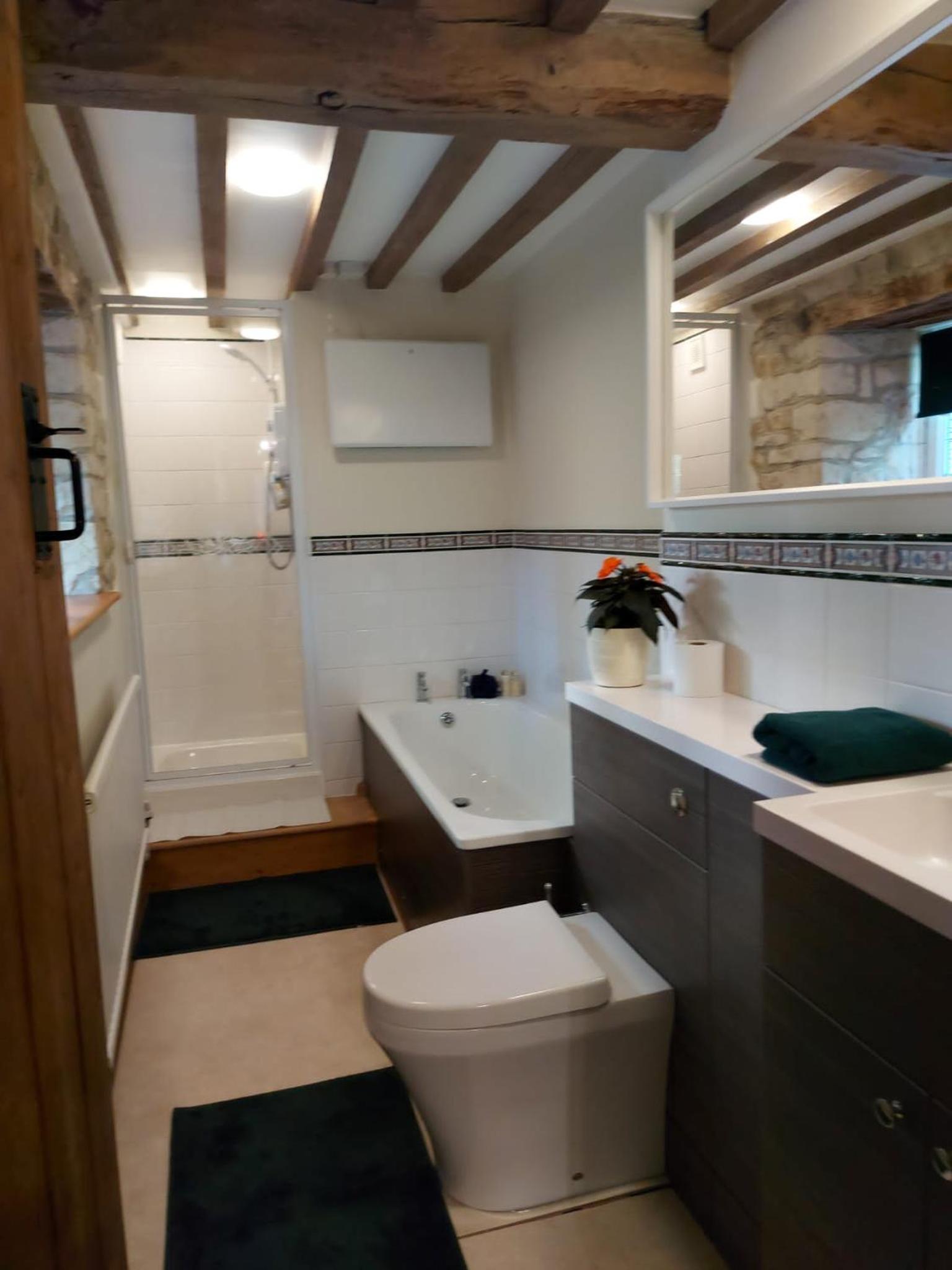 Double Room with Private Bathroom photo 2