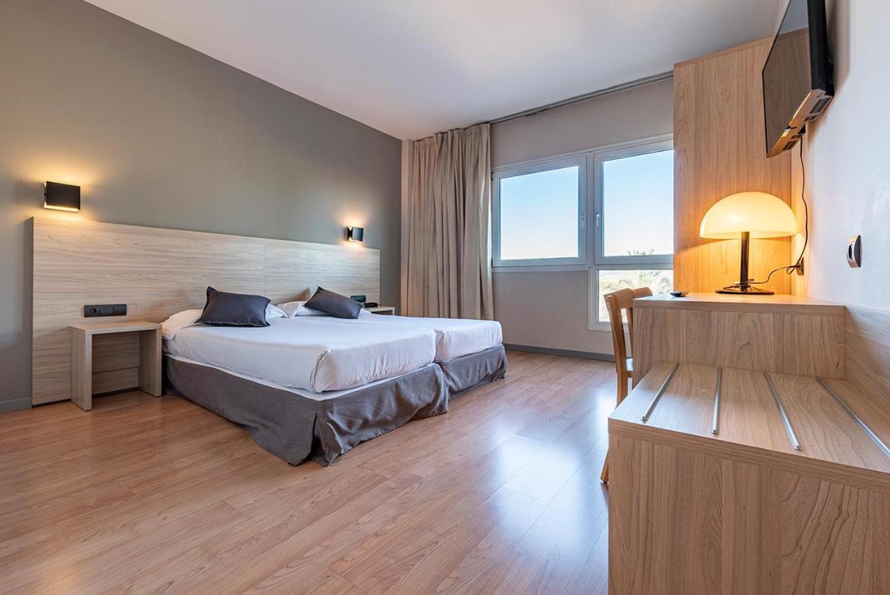 Double or Twin Room - Photo 1
