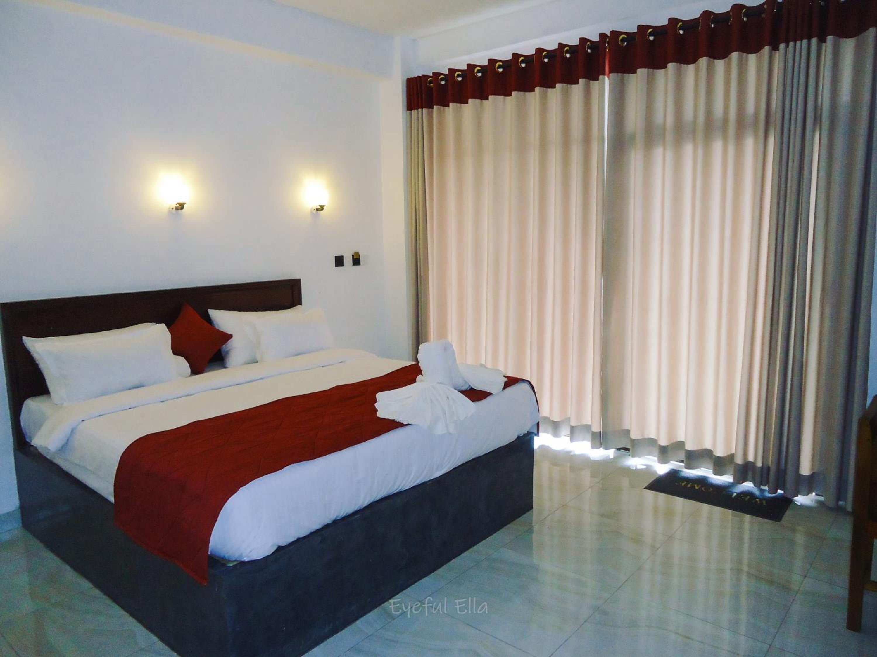 Deluxe Double Room - Photo 5