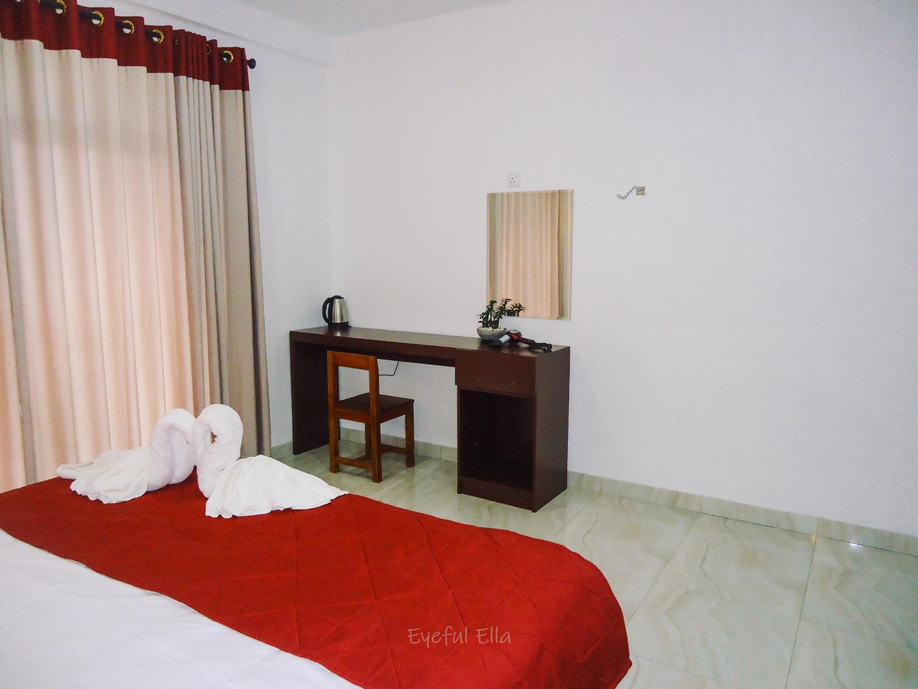 Deluxe Double Room - Photo 1