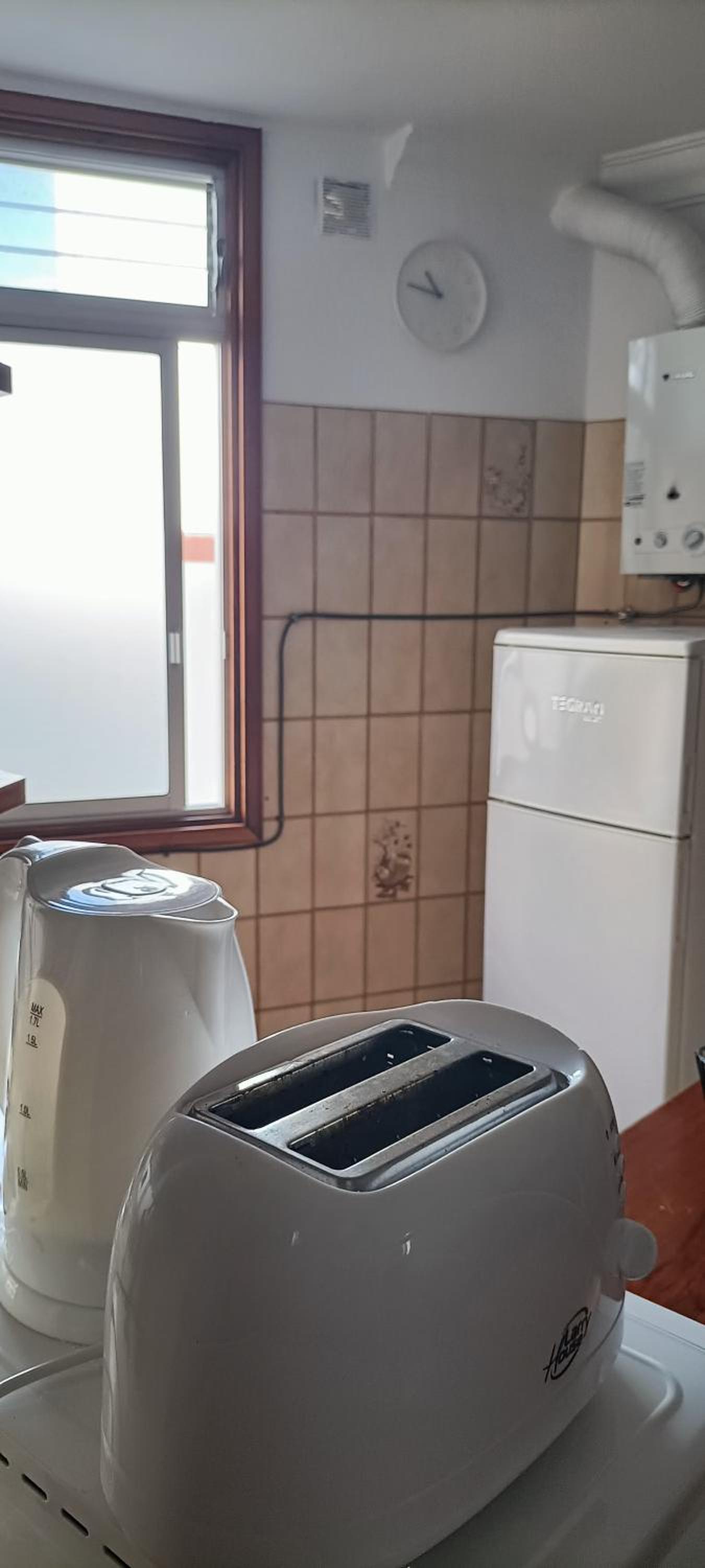 Double Room with Shared Bathroom photo 3