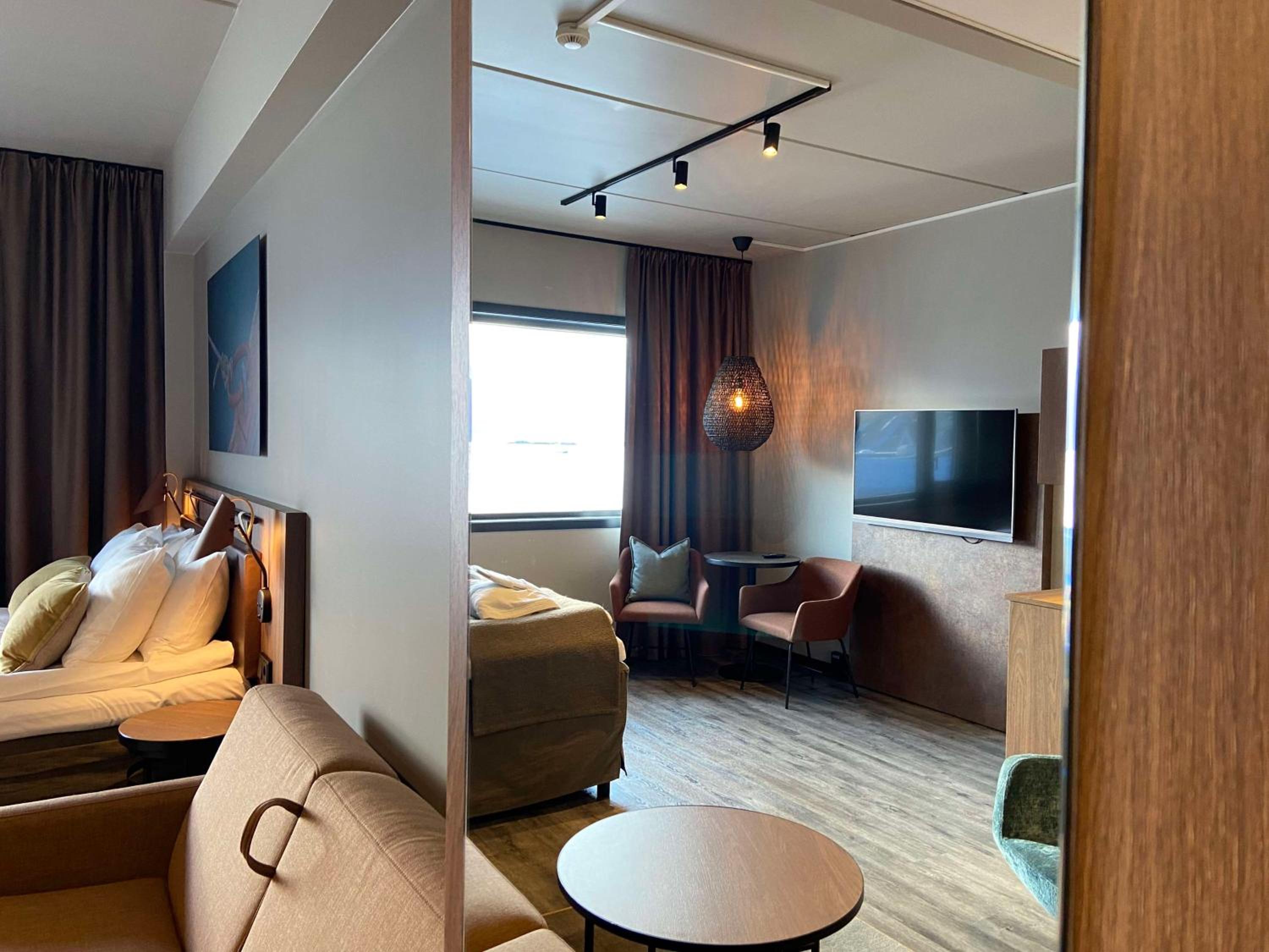 Junior Suite - Photo 1