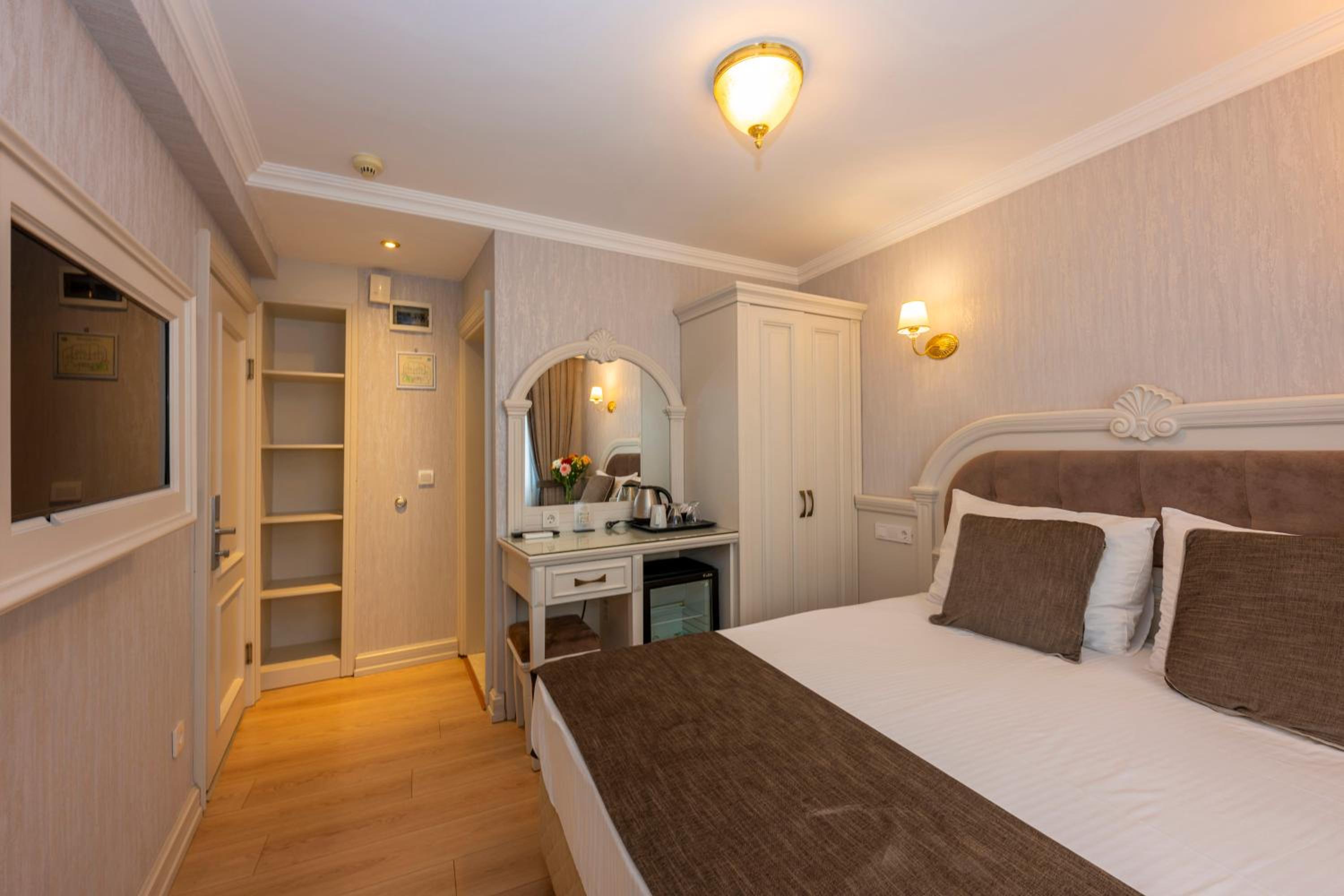 Single Room photo 2