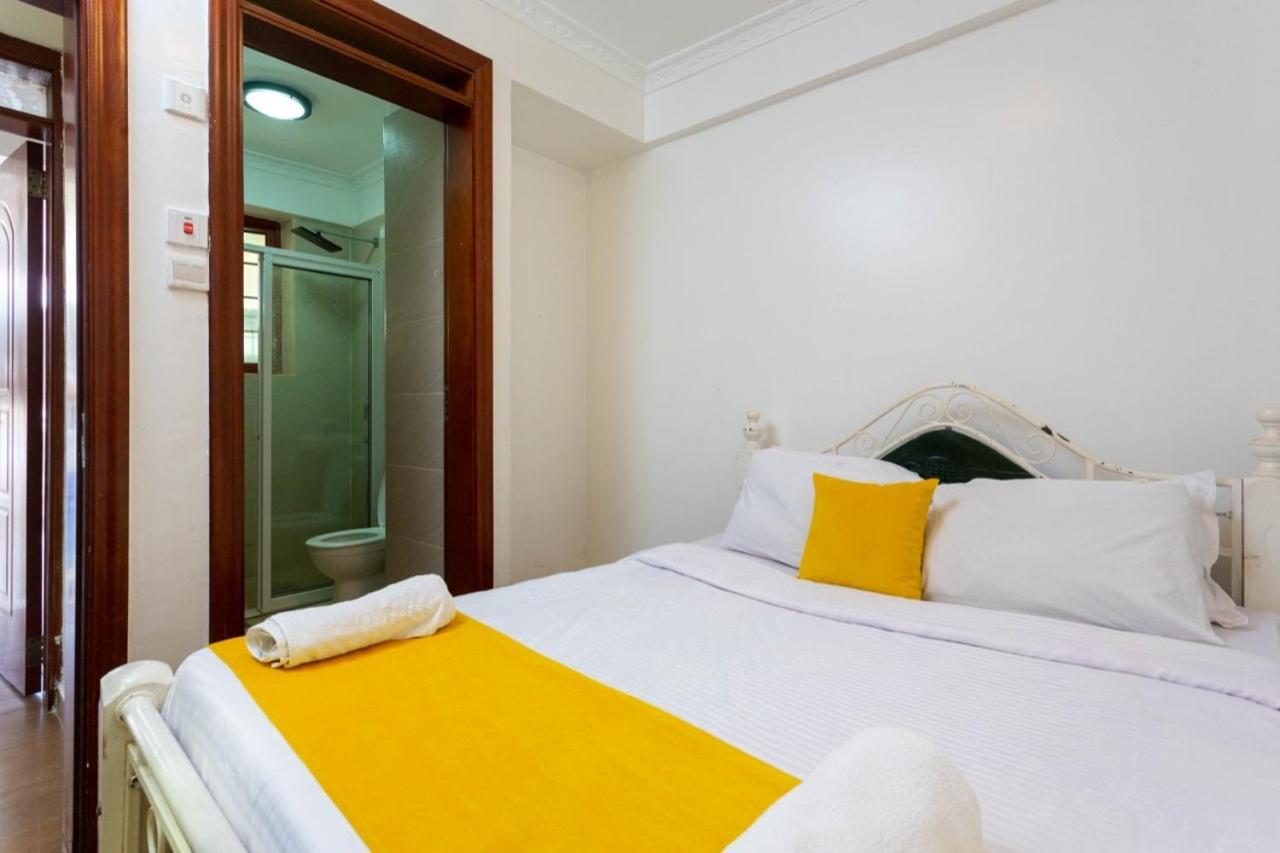 Four-Bedroom Apartment - Photo 9