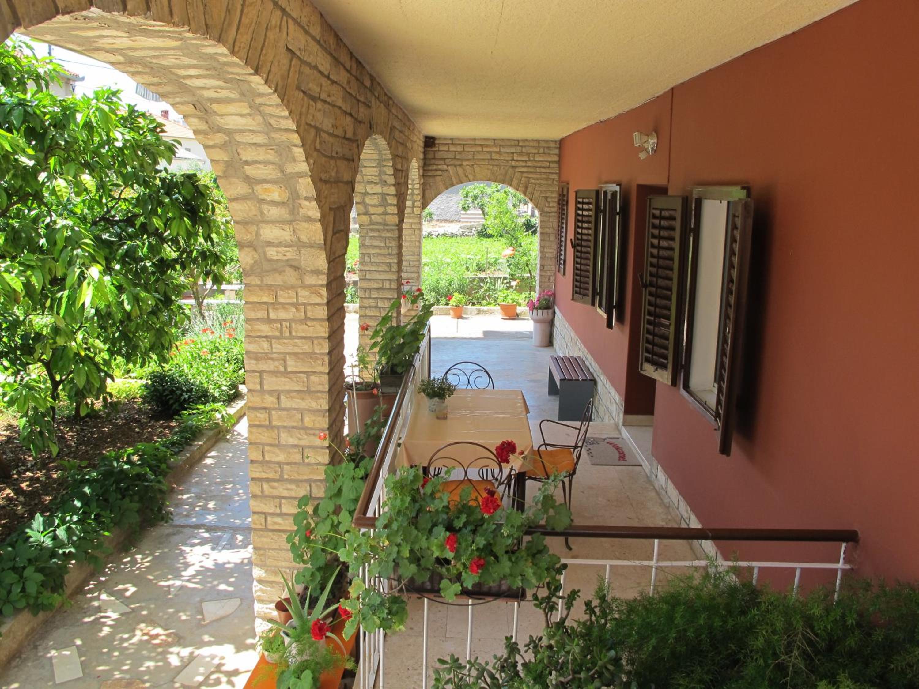 One-Bedroom Apartment with Balcony